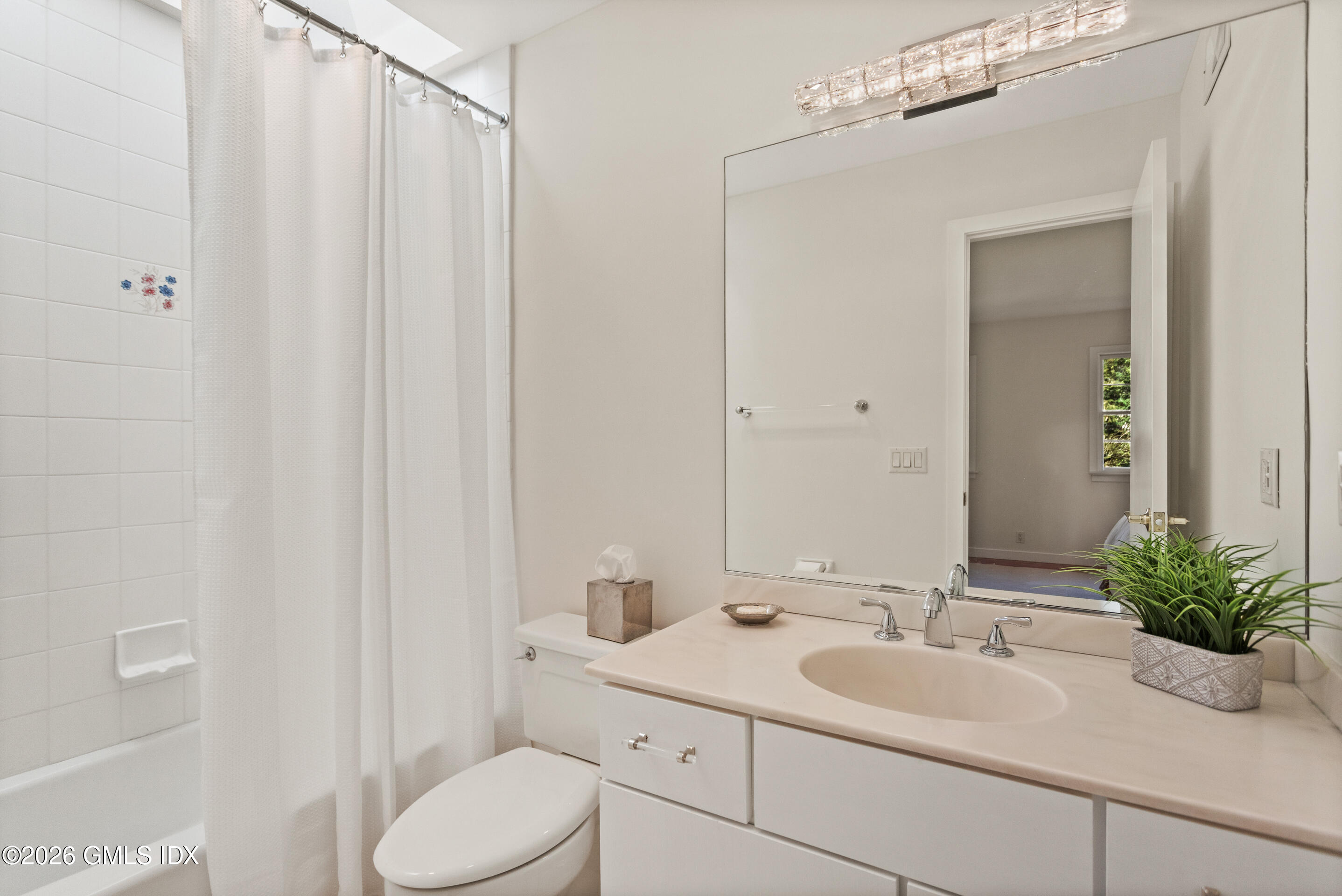 1 Old Church Road APT 6