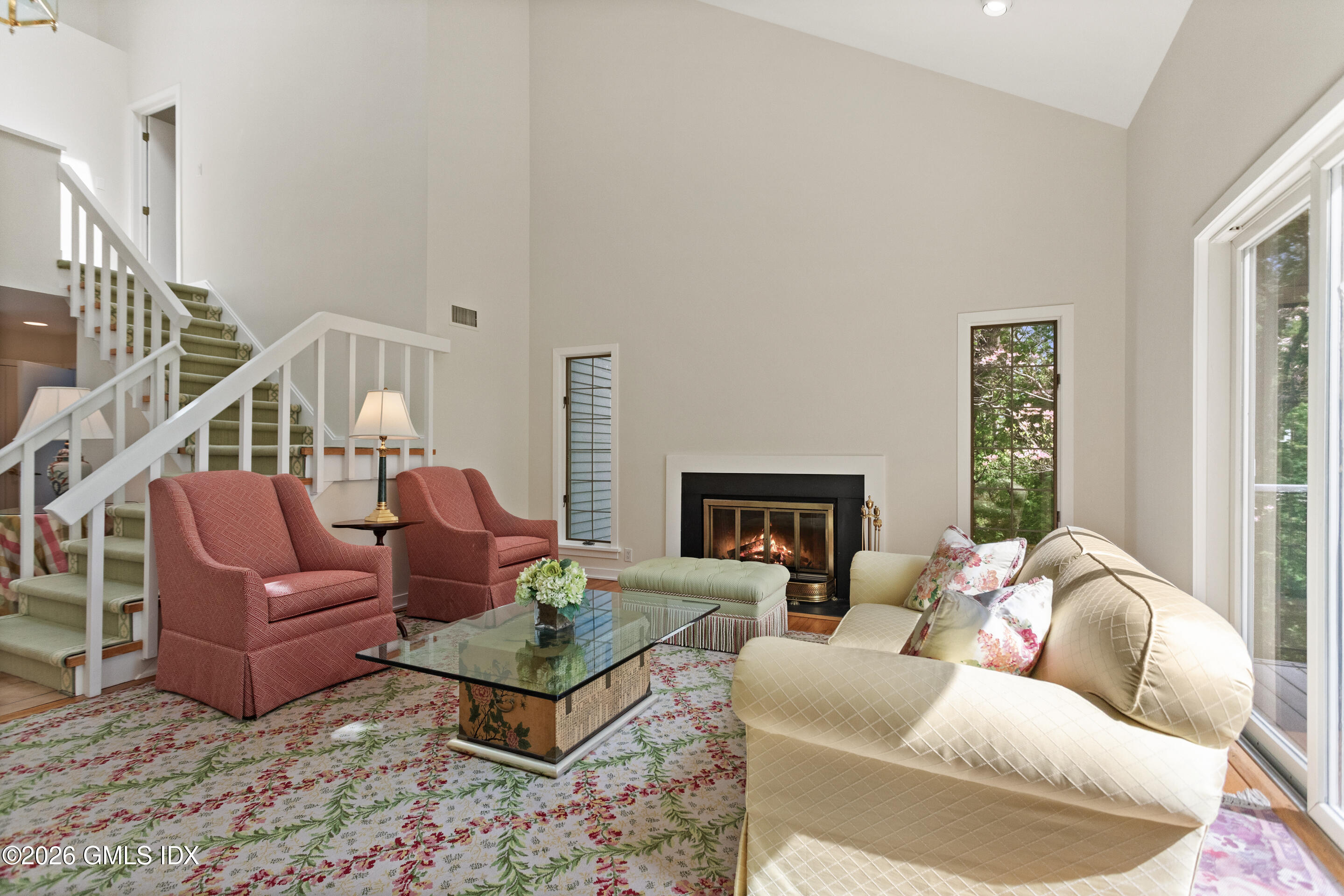1 Old Church Road APT 6