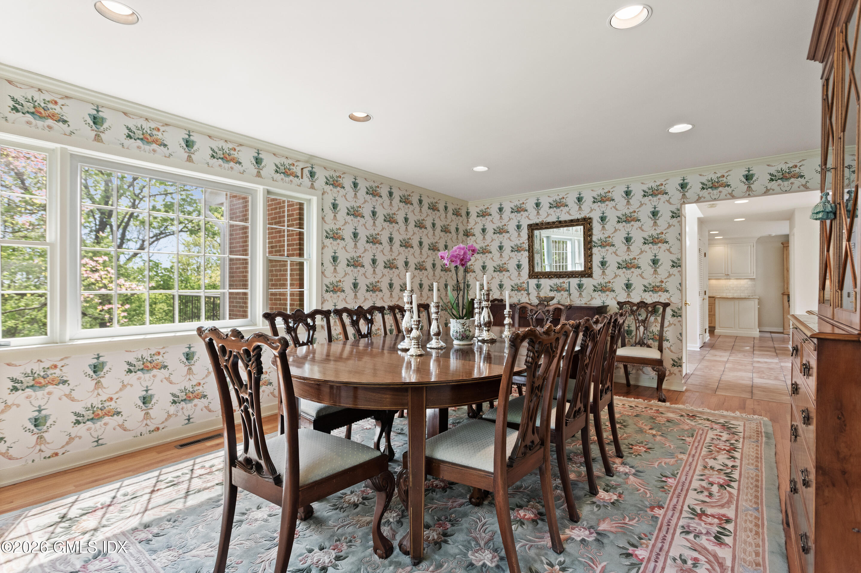 1 Old Church Road APT 6