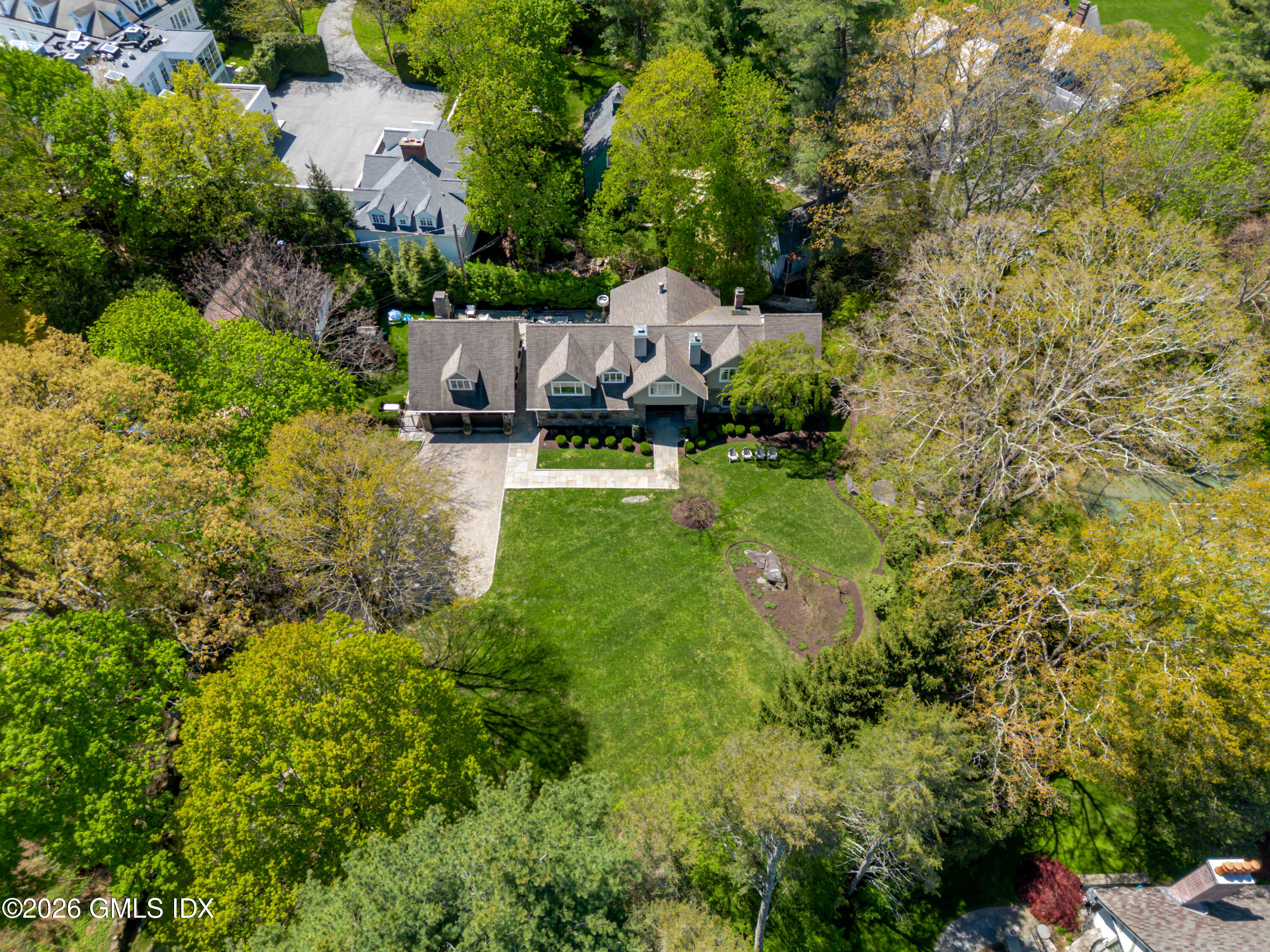 17 Brookside Park
