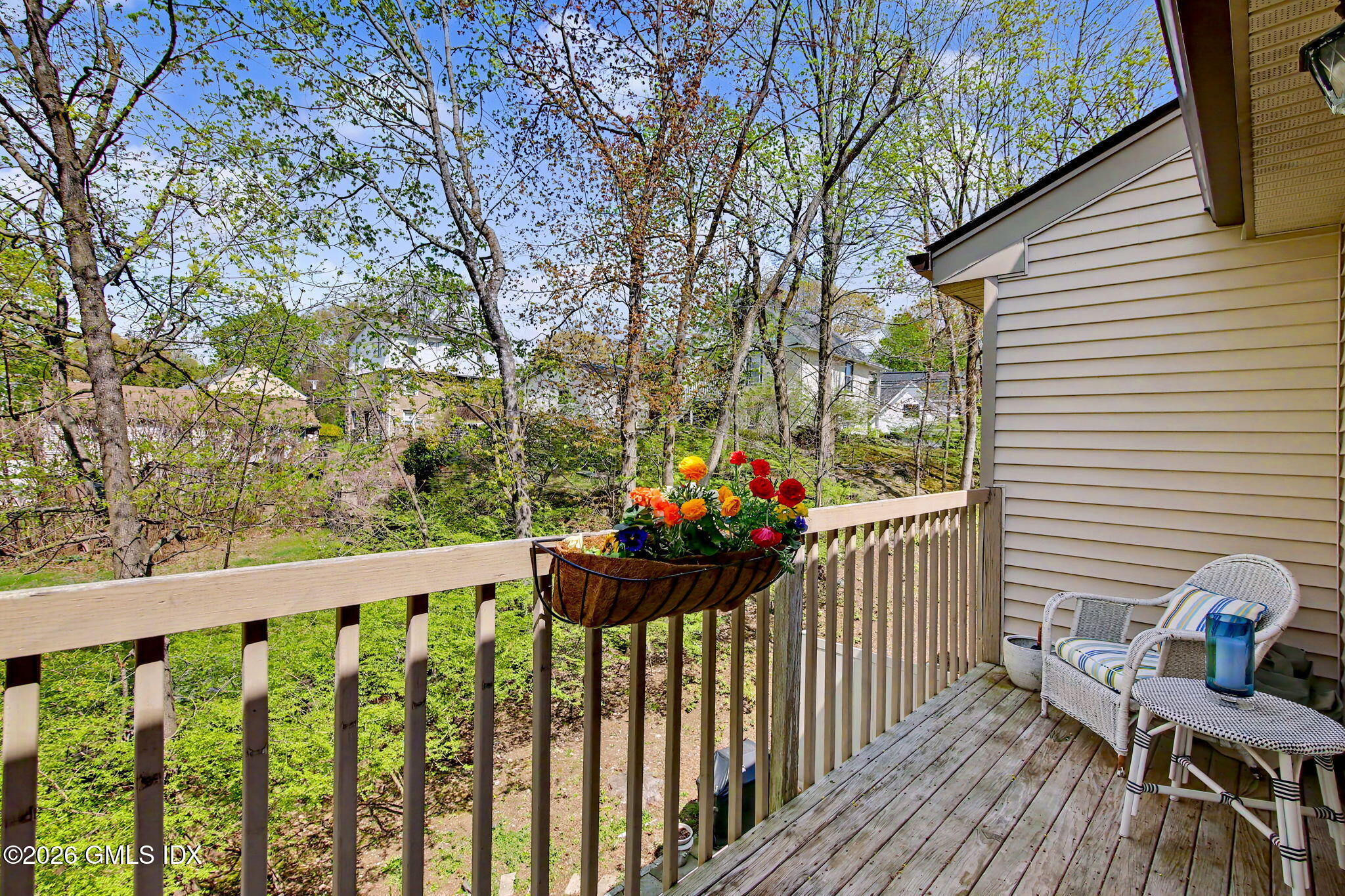 500 River Road APT 3