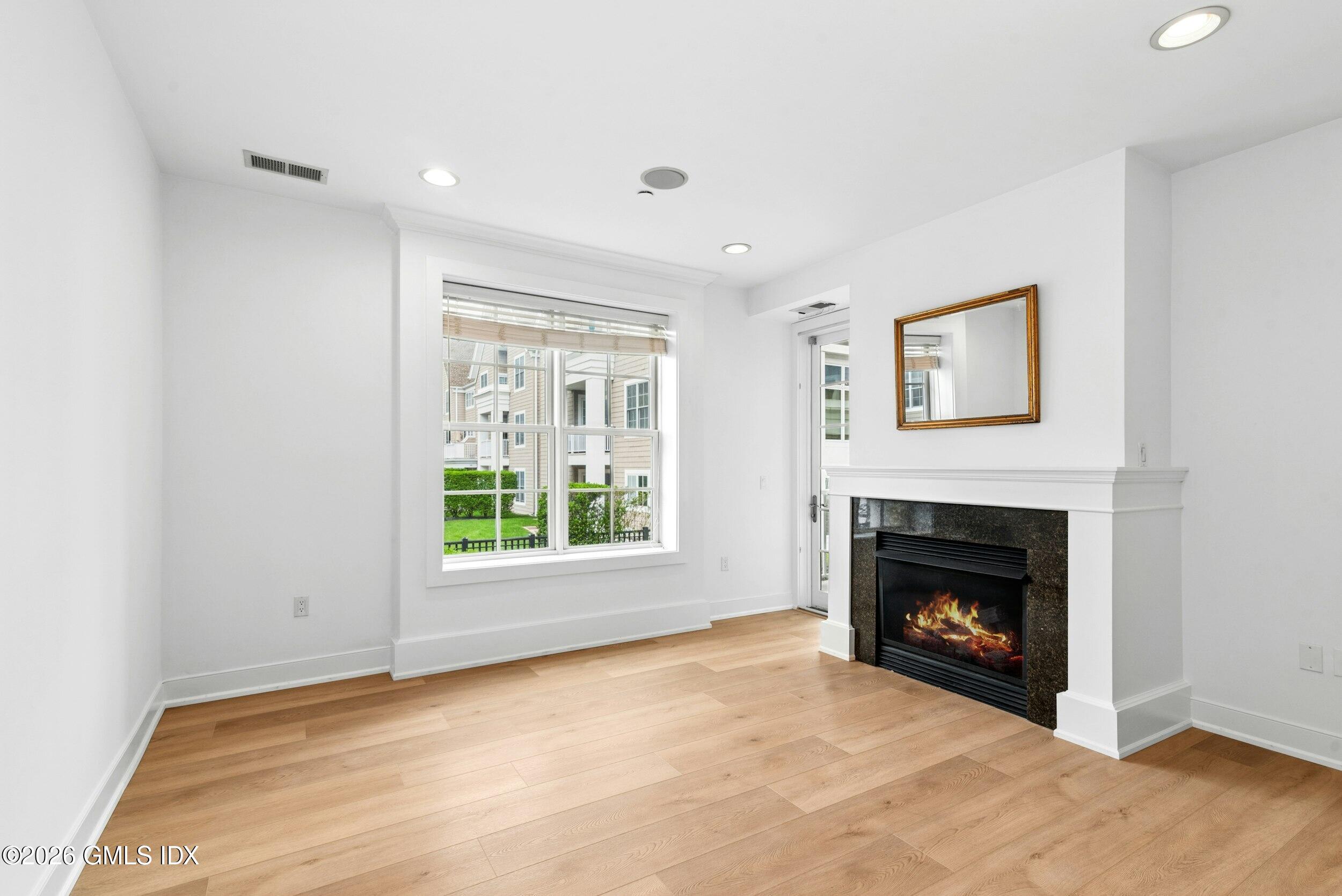 77 Havemeyer Lane UNIT 310