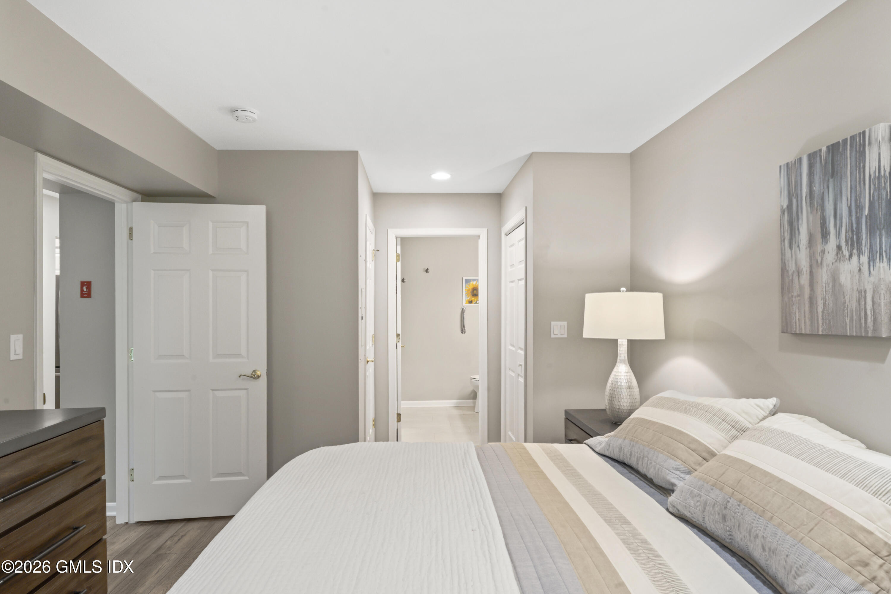 351 Pemberwick Road APT 818