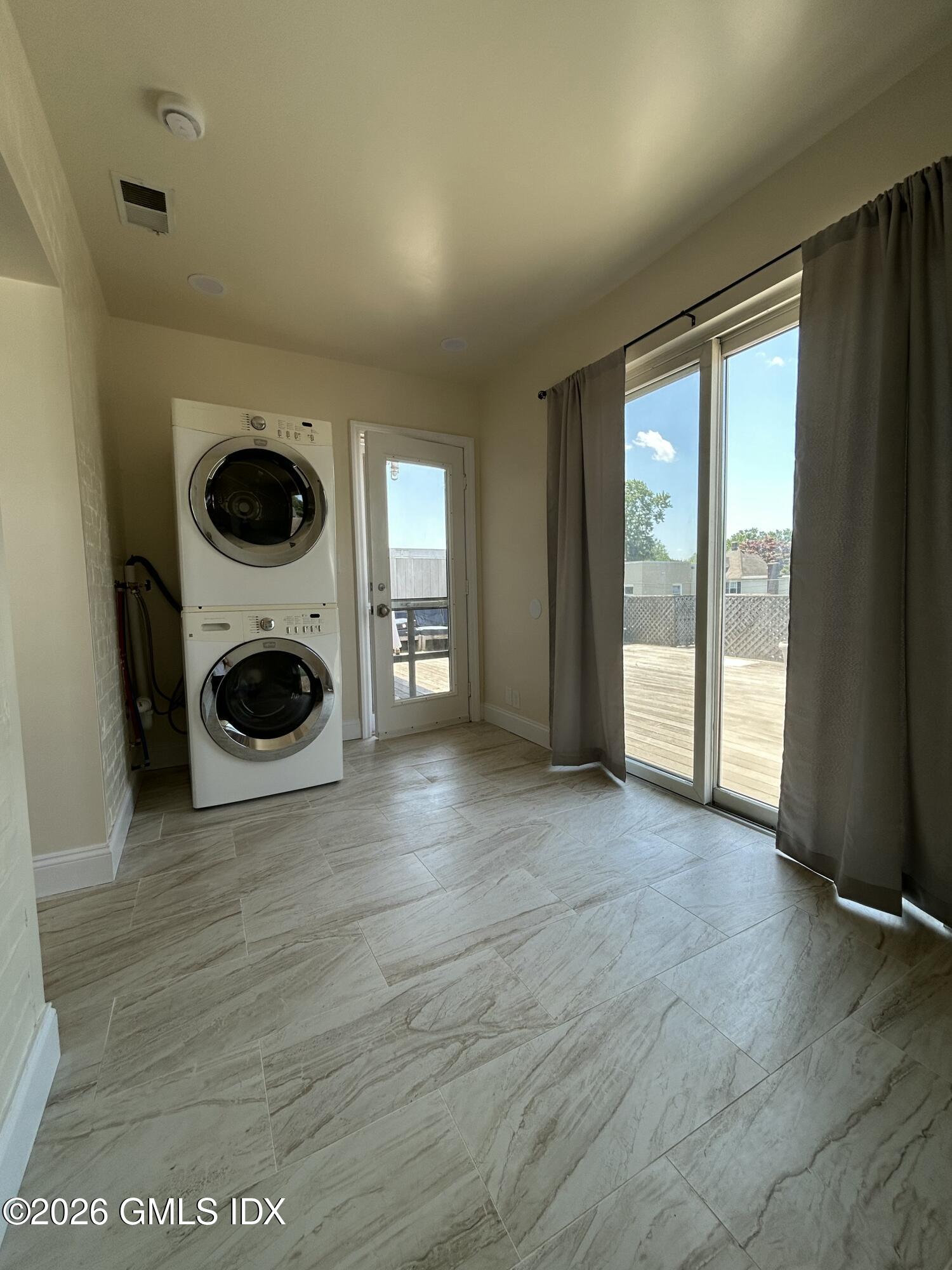 193 Sound Beach Avenue 2N