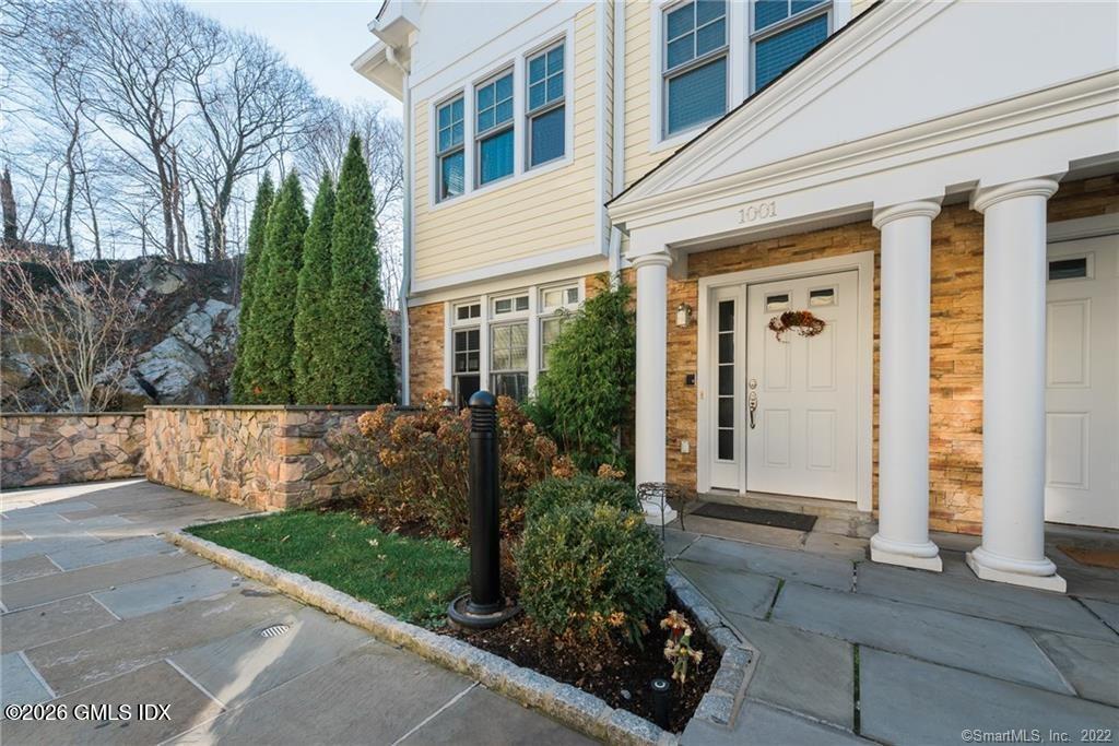 70 Riverdale Avenue UNIT 1001