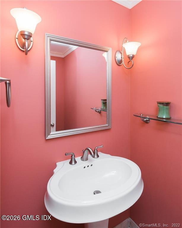 70 Riverdale Avenue UNIT 1001