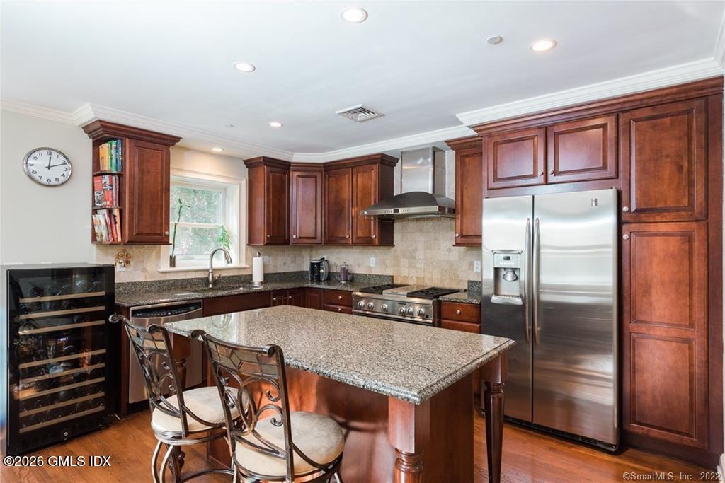 70 Riverdale Avenue UNIT 1001