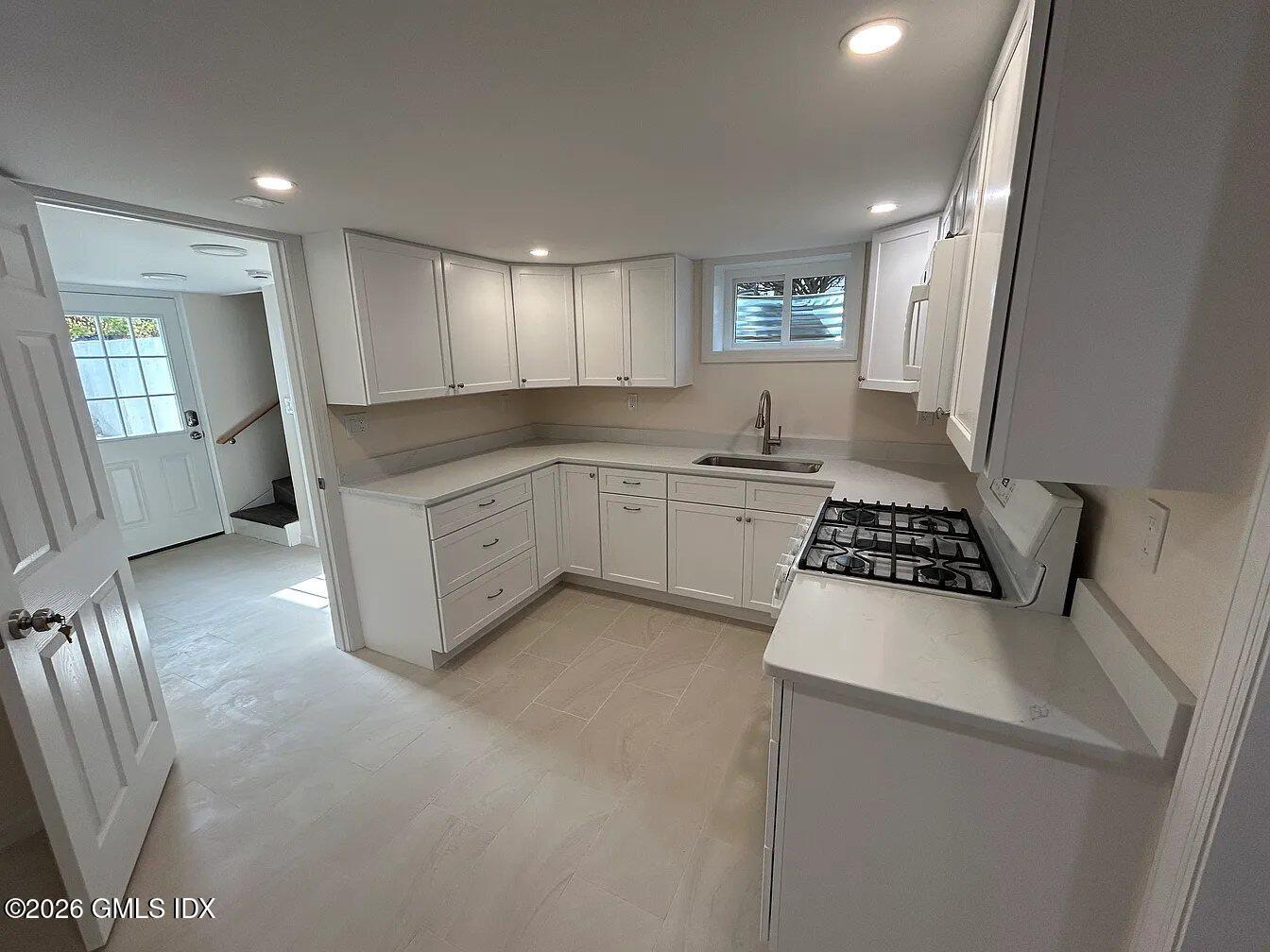 90 Havemeyer Lane 2