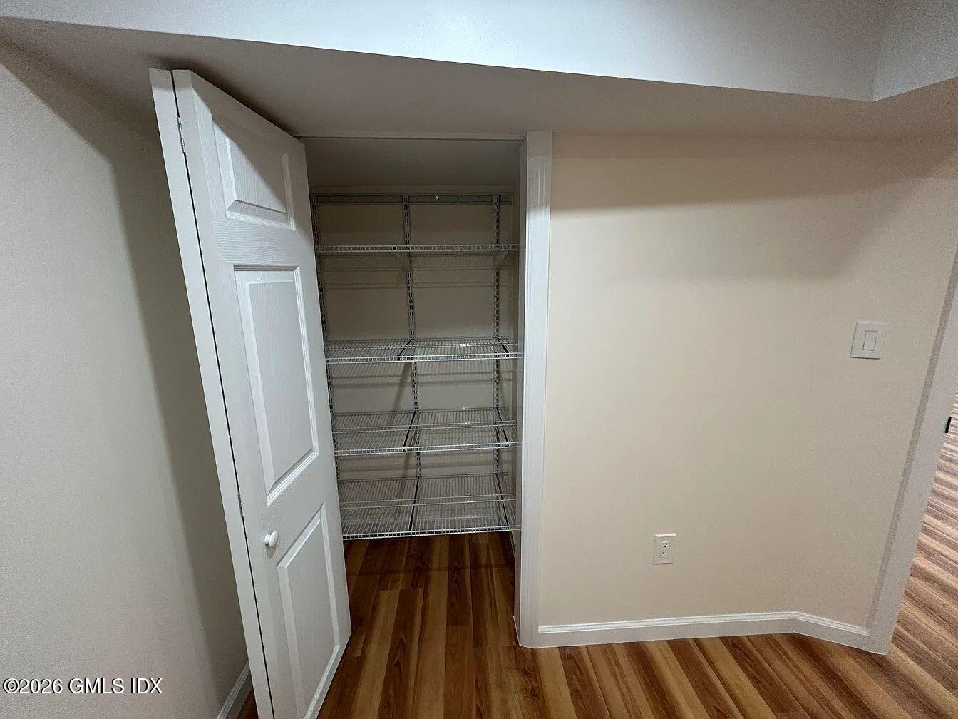 90 Havemeyer Lane 2