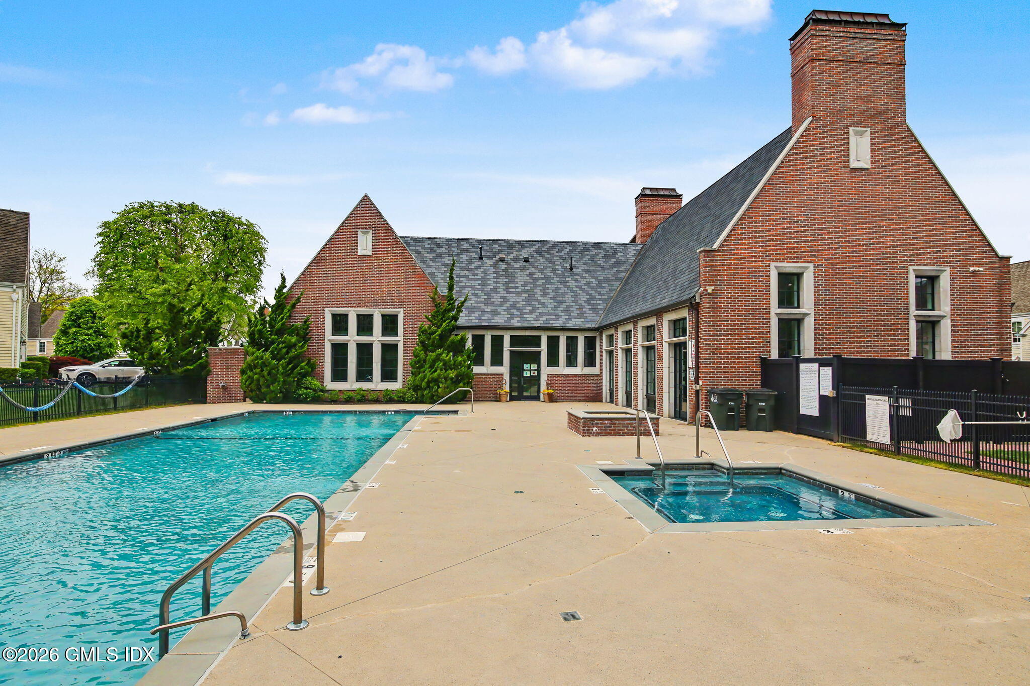 77 Havemeyer Lane UNIT 324