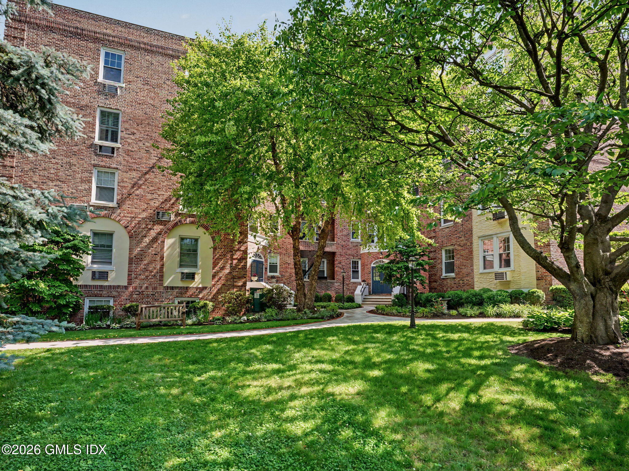169 Mason Street APT 1G