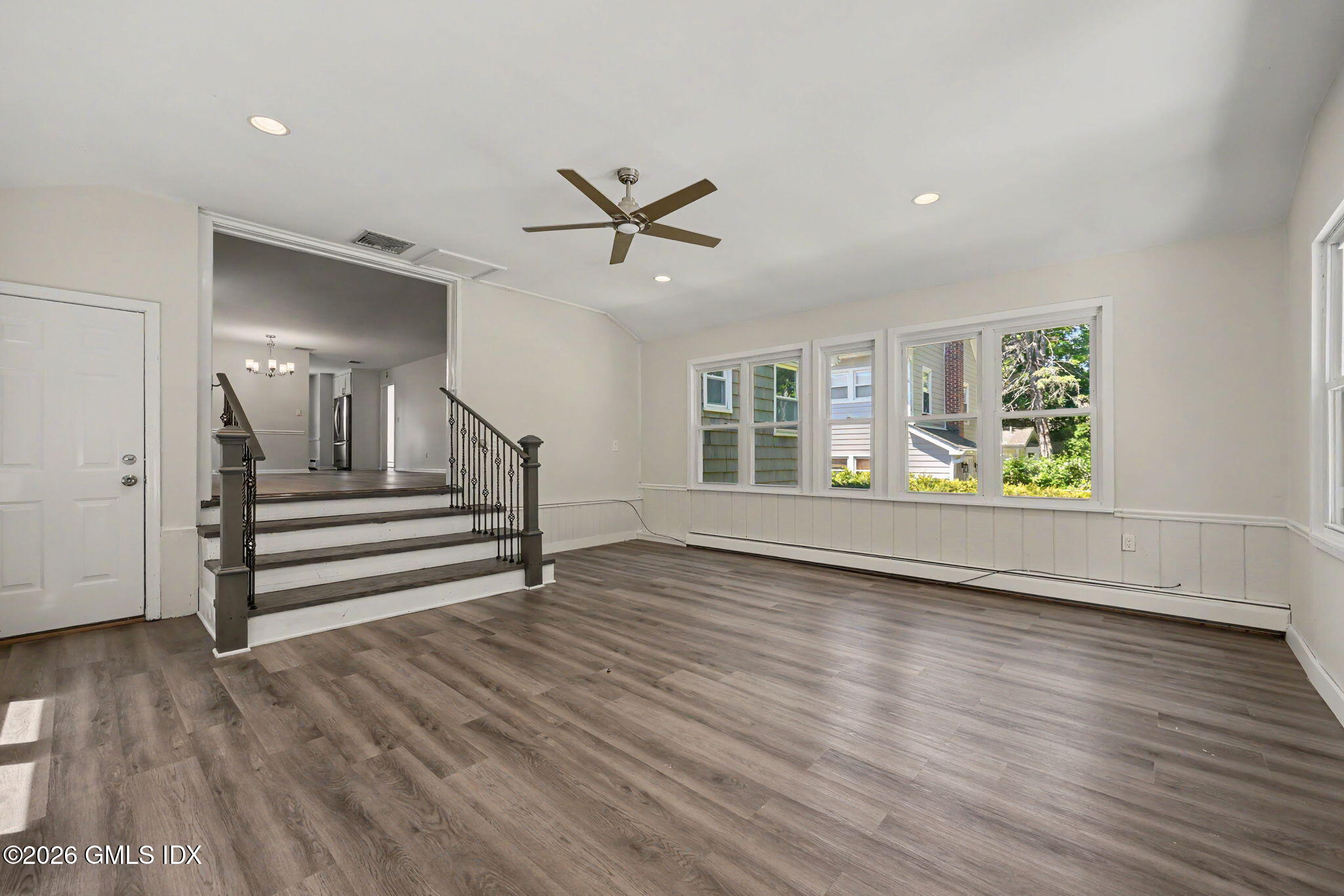 28 Pleasant Street