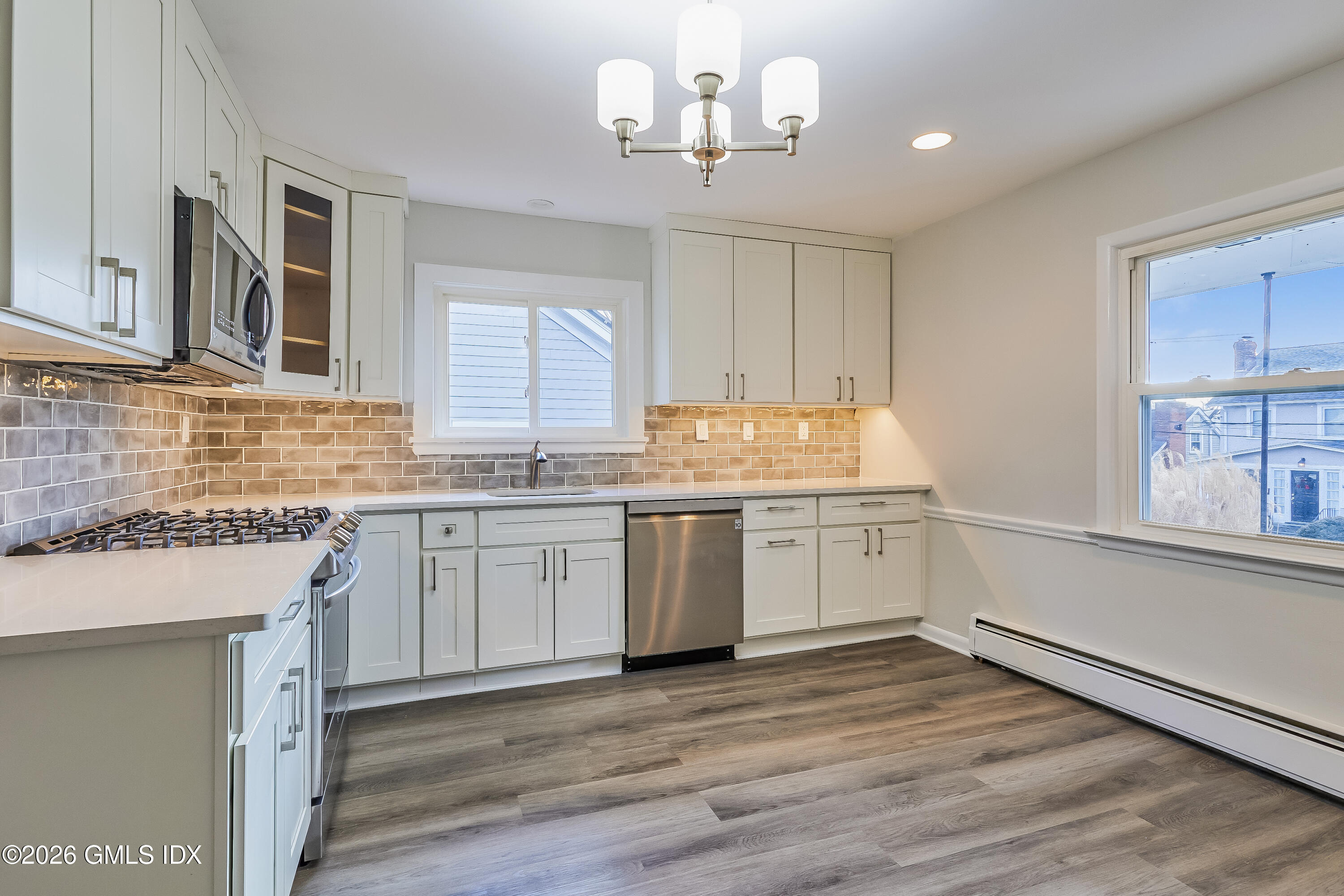 28 Pleasant Street