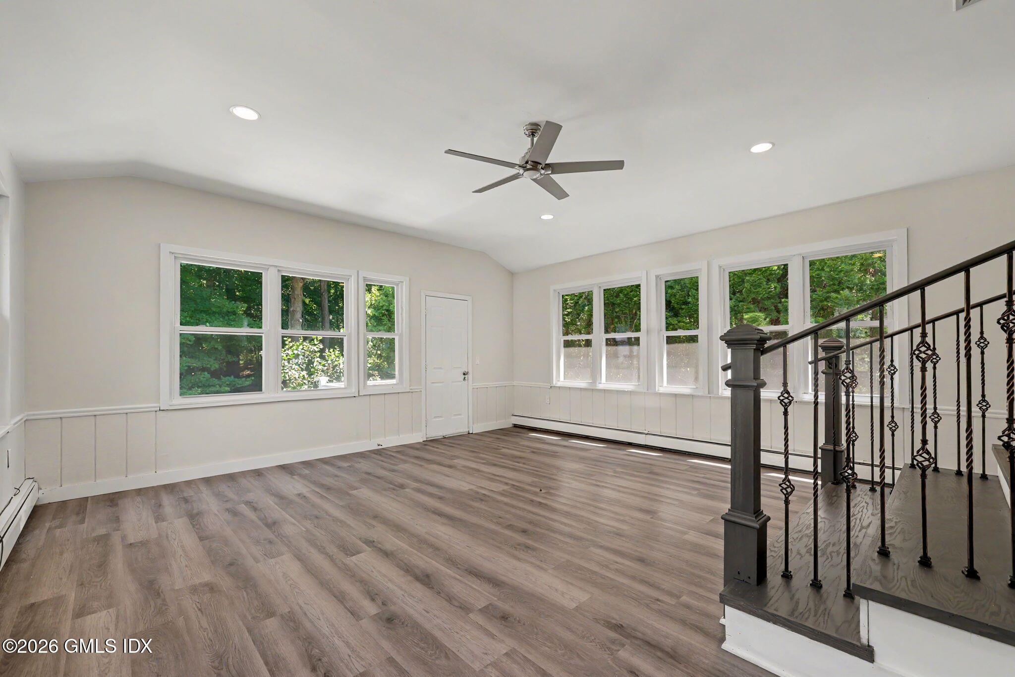 28 Pleasant Street