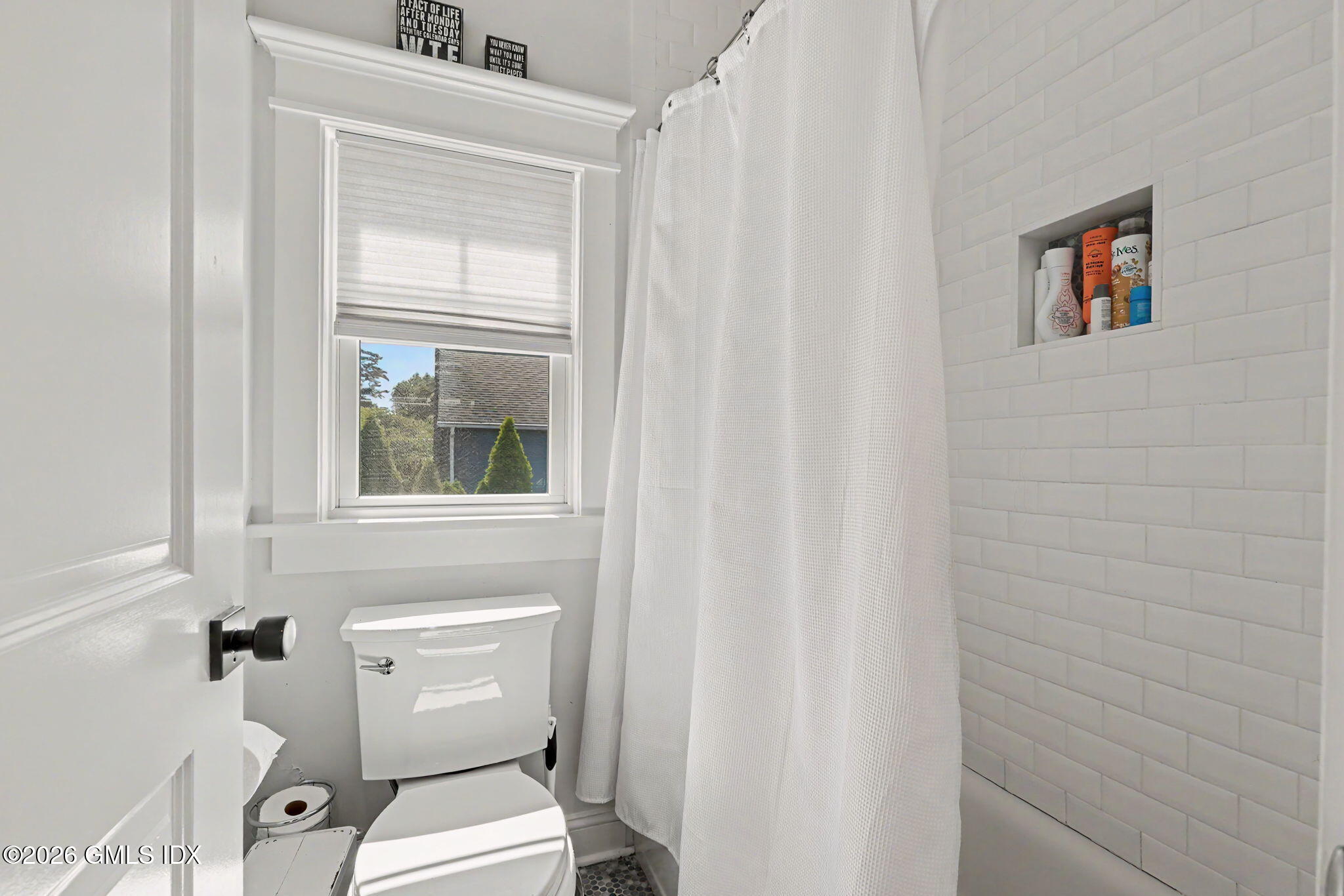 5 Grant Avenue