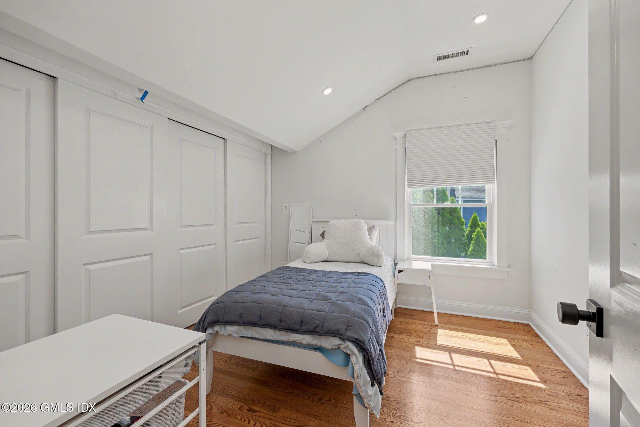 5 Grant Avenue