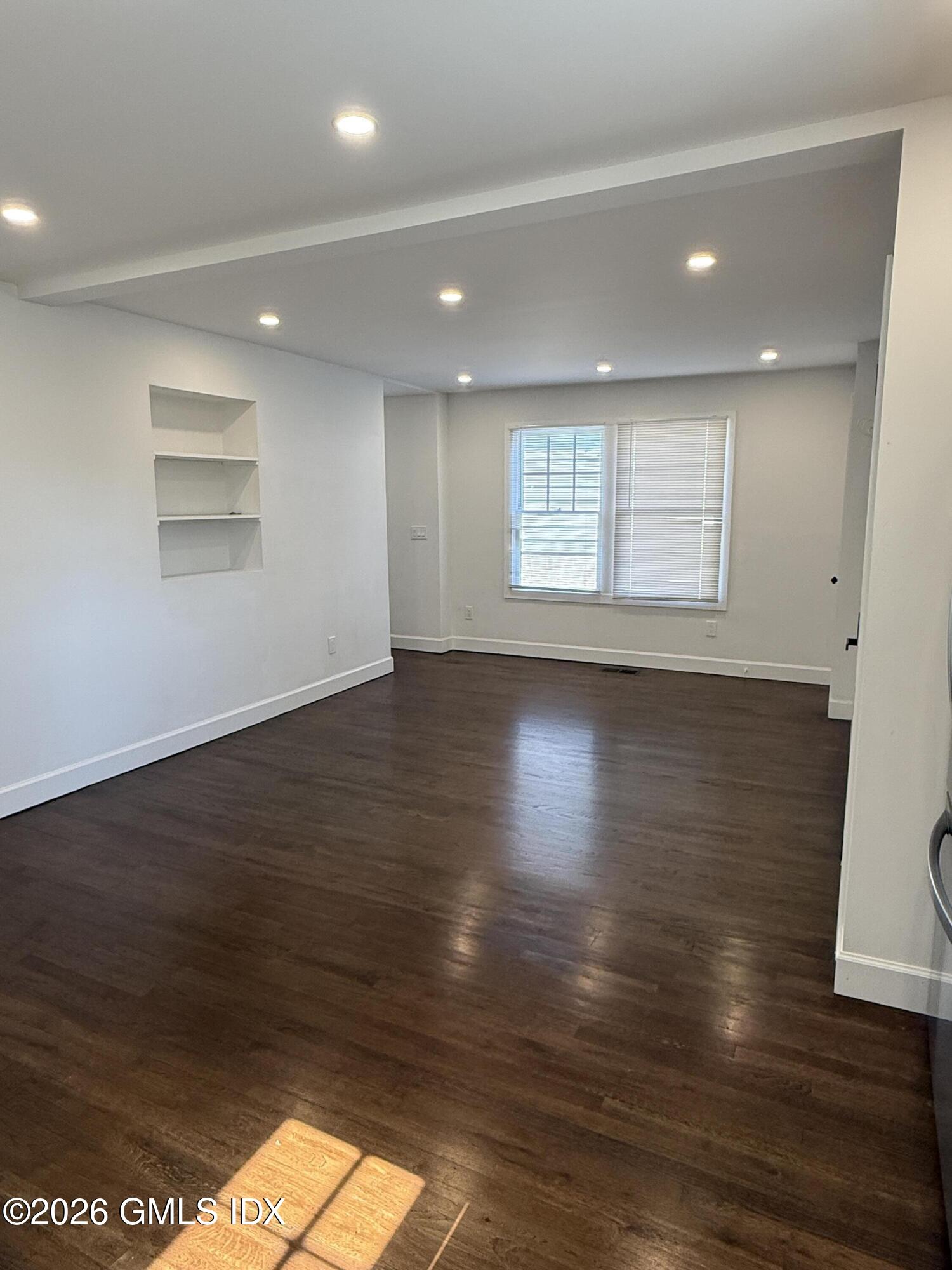 69 Cos Cob Avenue Unit: 1st Floor