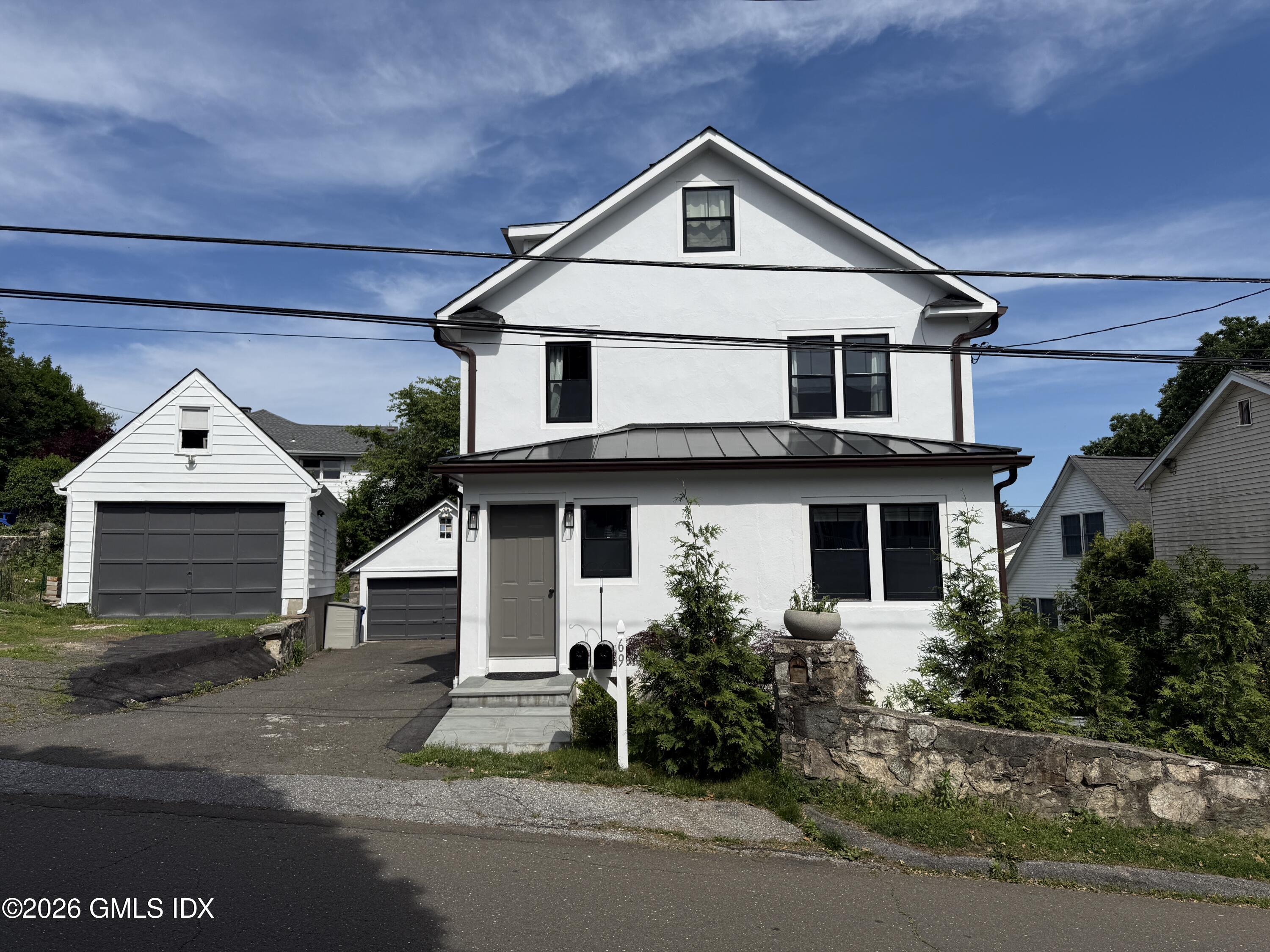 69 Cos Cob Avenue Unit: 1st Floor