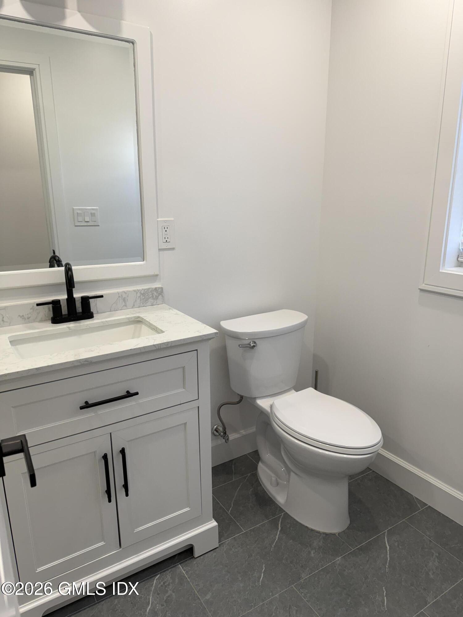 69 Cos Cob Avenue Unit: 1st Floor