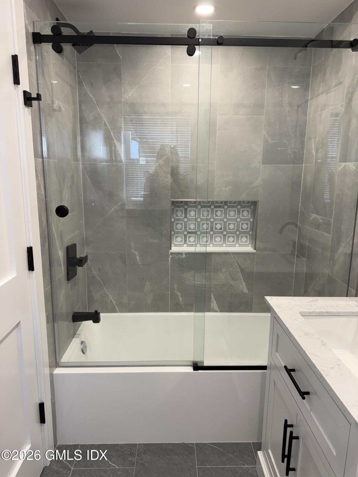 69 Cos Cob Avenue Unit: 1st Floor