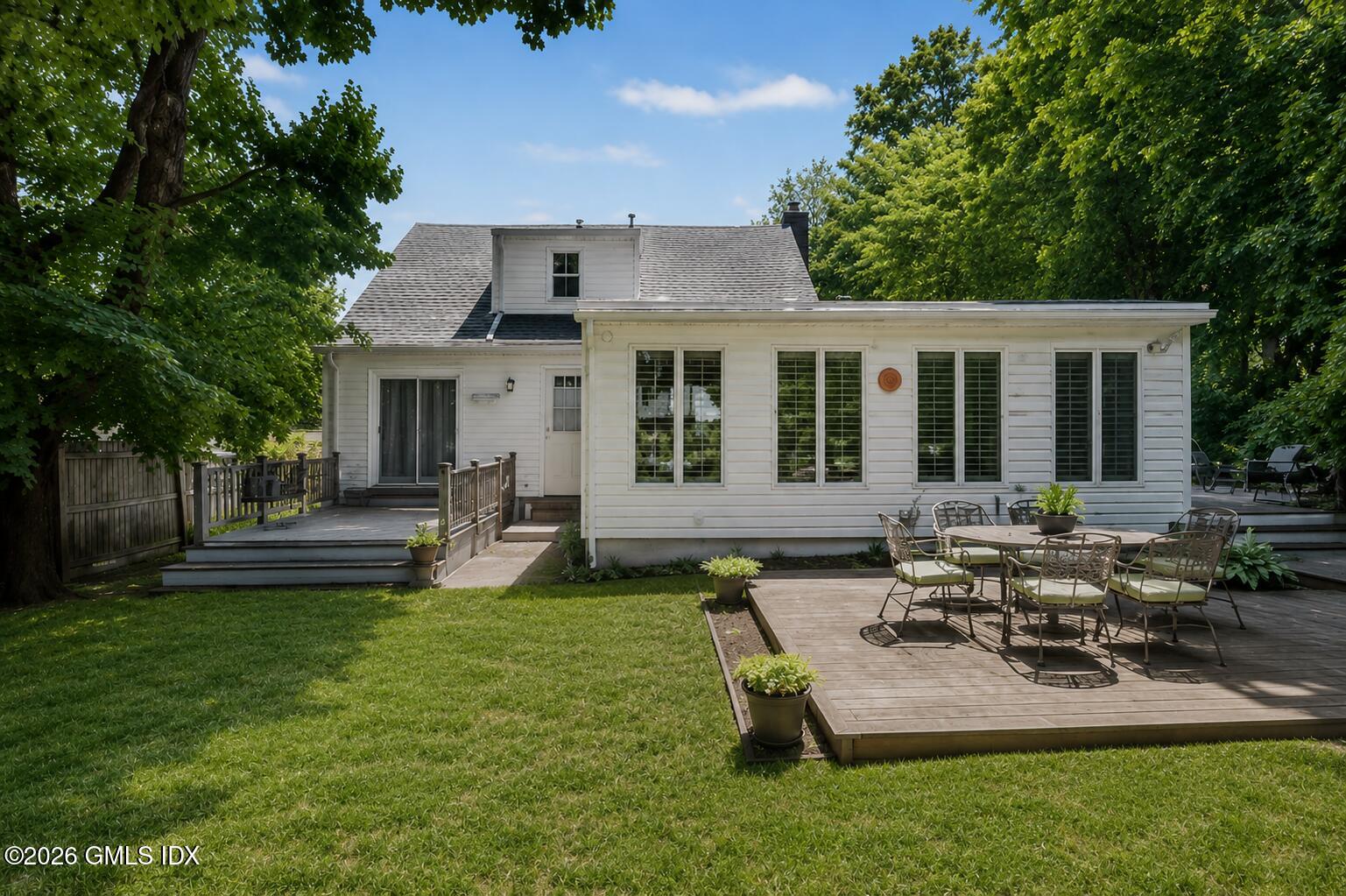 8 Ernel Drive