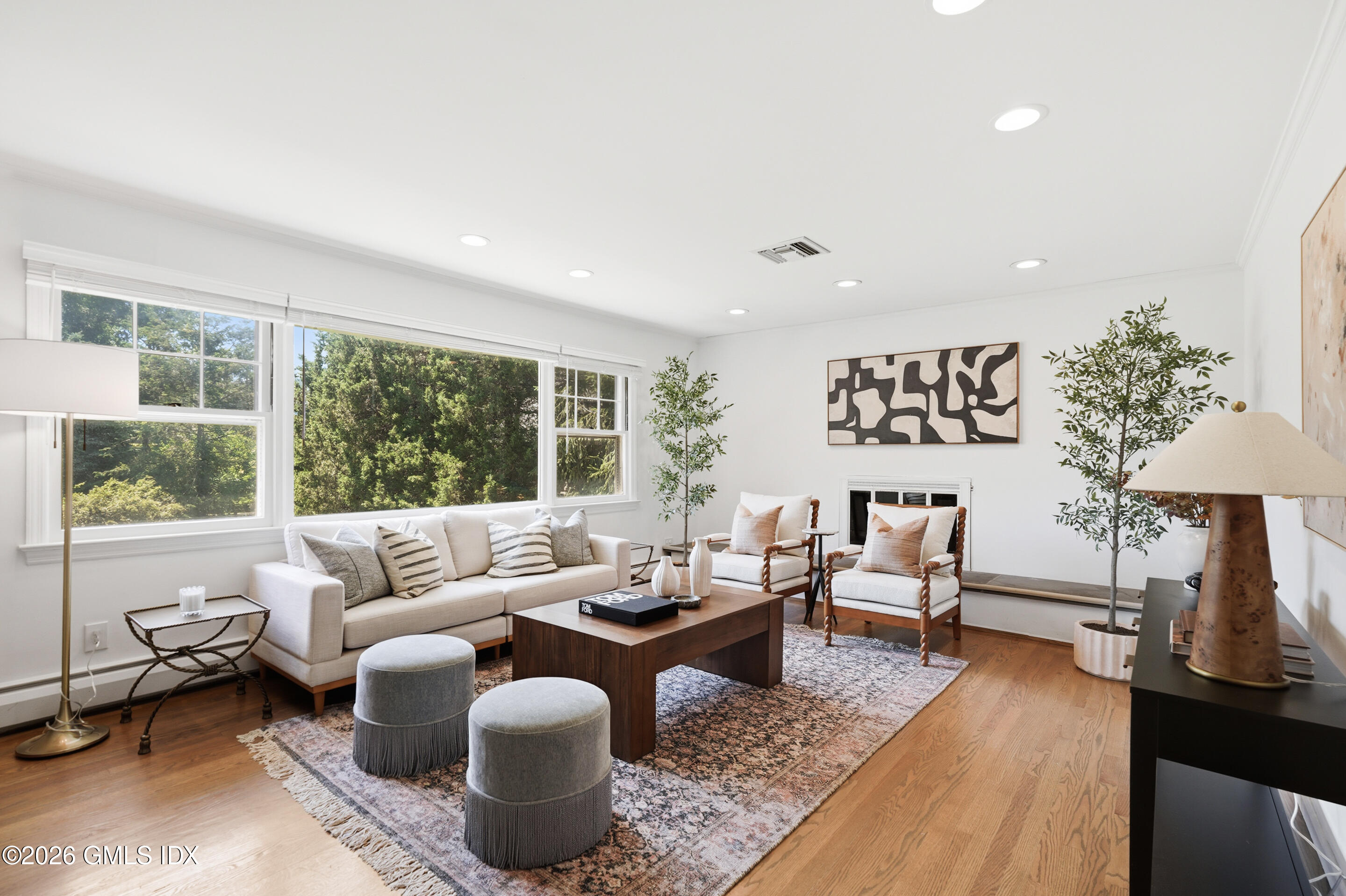 33 Sachem Road