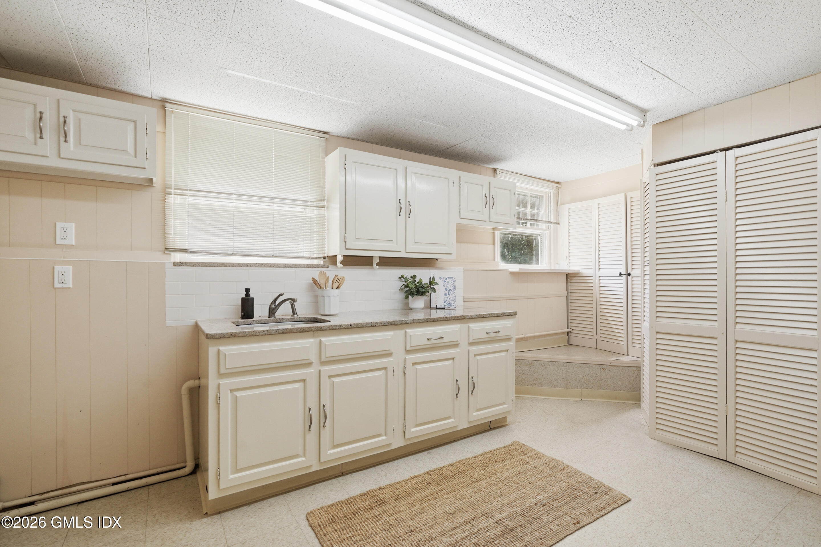 33 Sachem Road