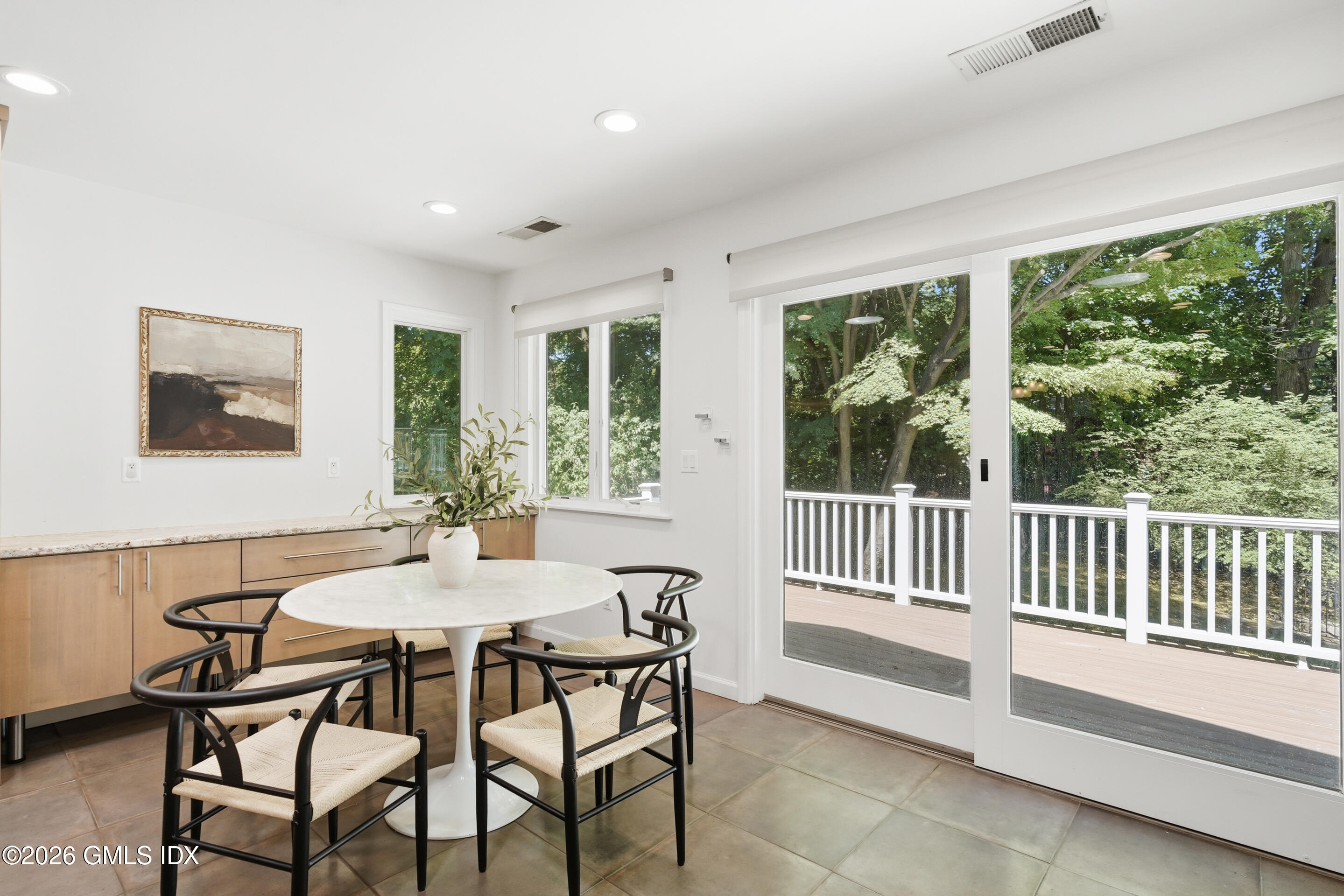 33 Sachem Road