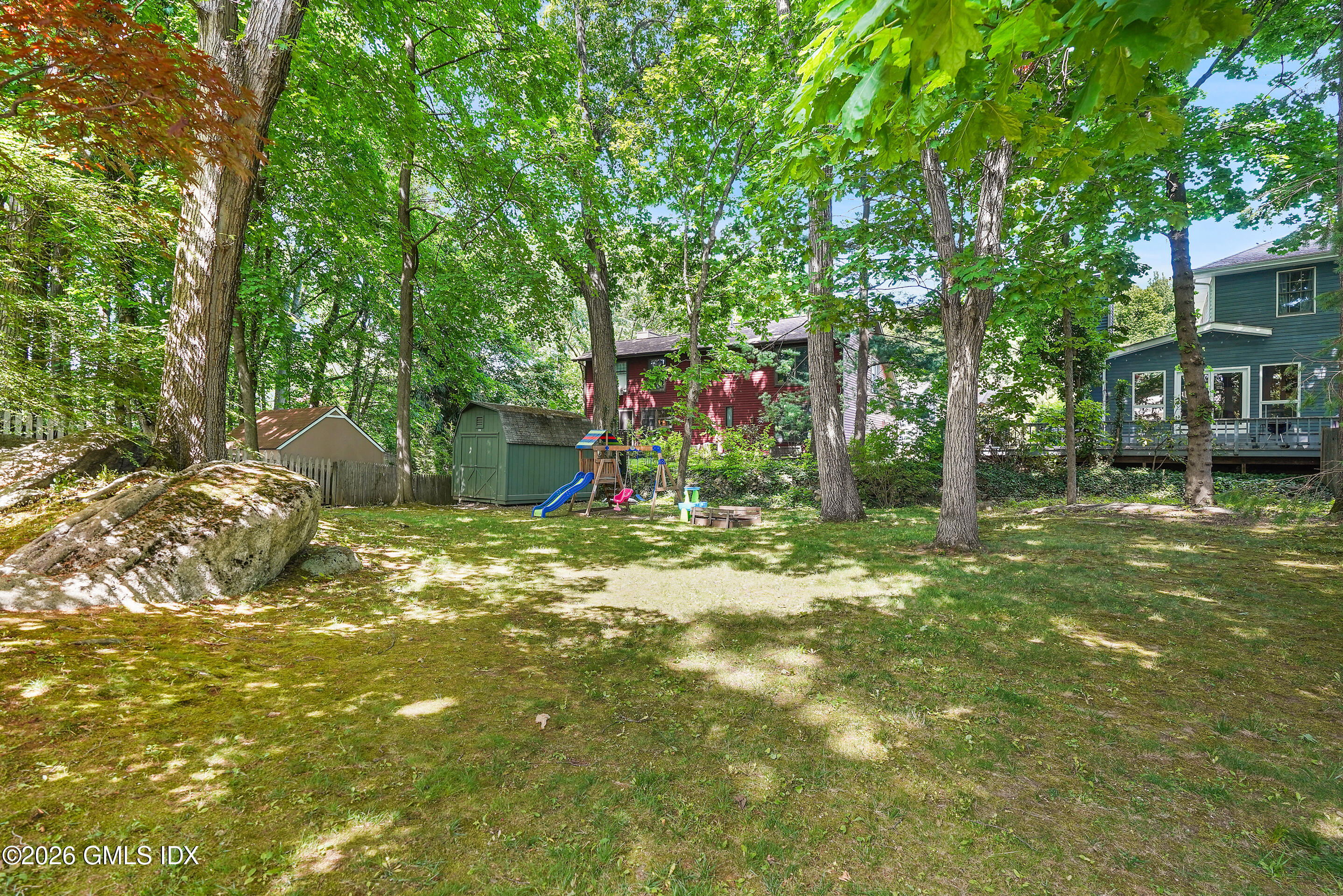 33 Sachem Road