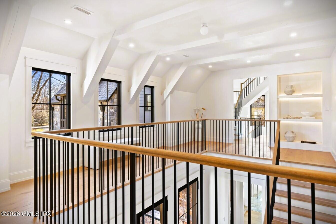 16 Park Avenue