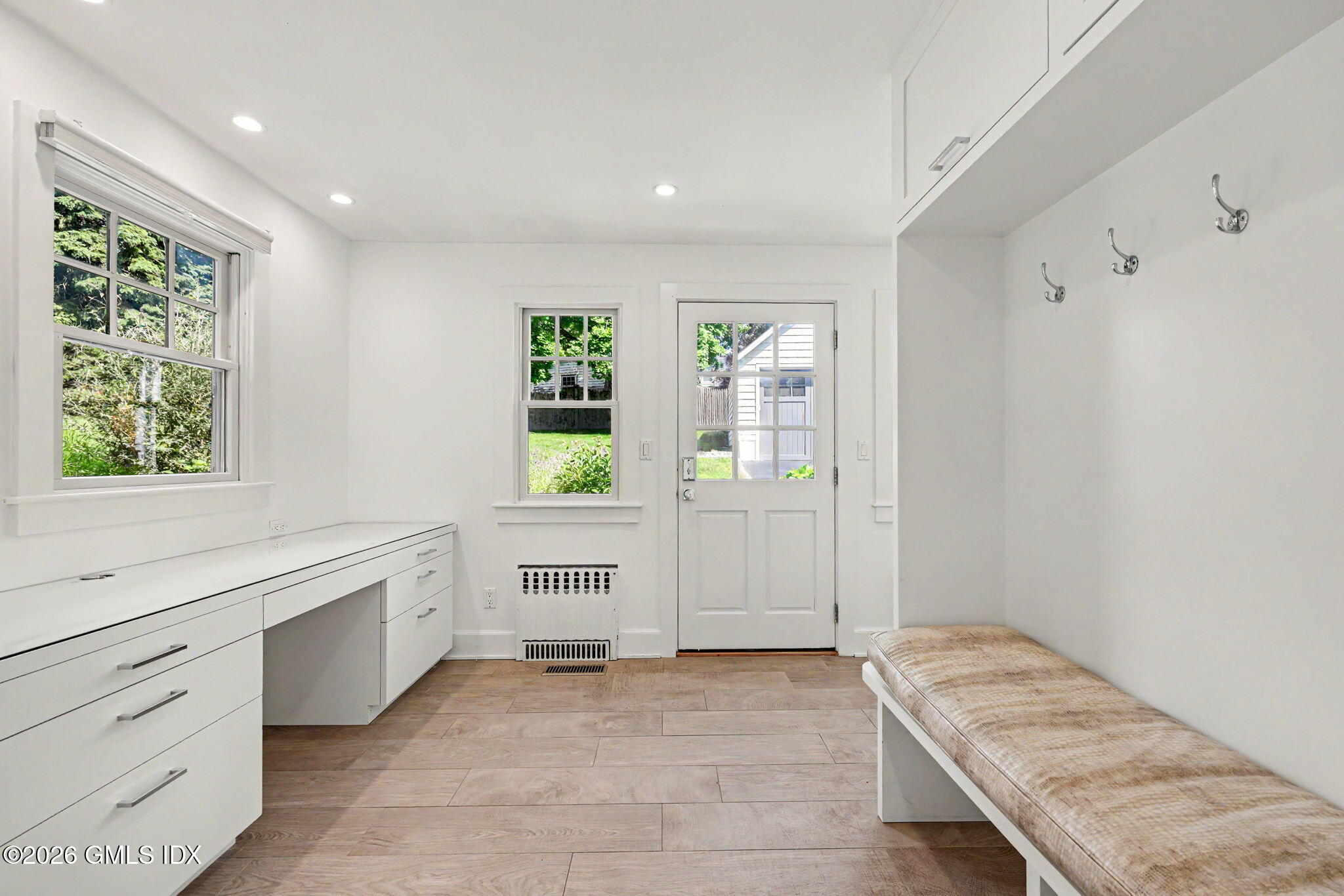 12 Rockview Drive