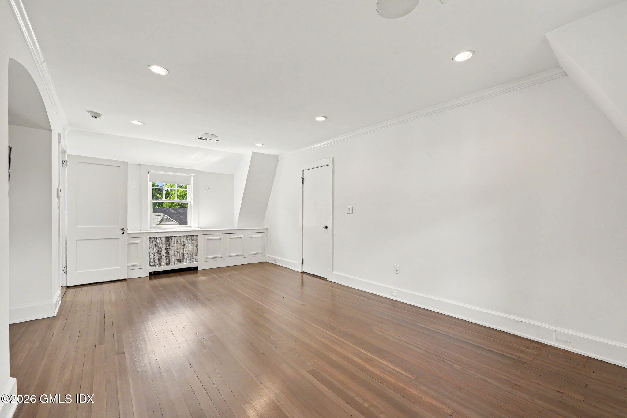 12 Rockview Drive