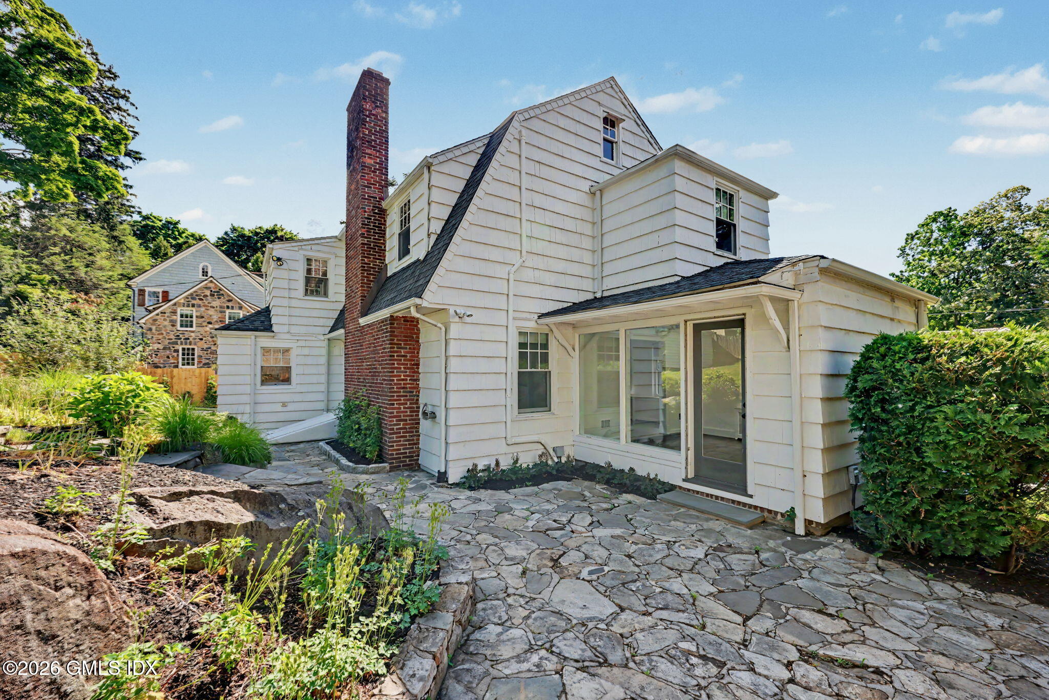 12 Rockview Drive