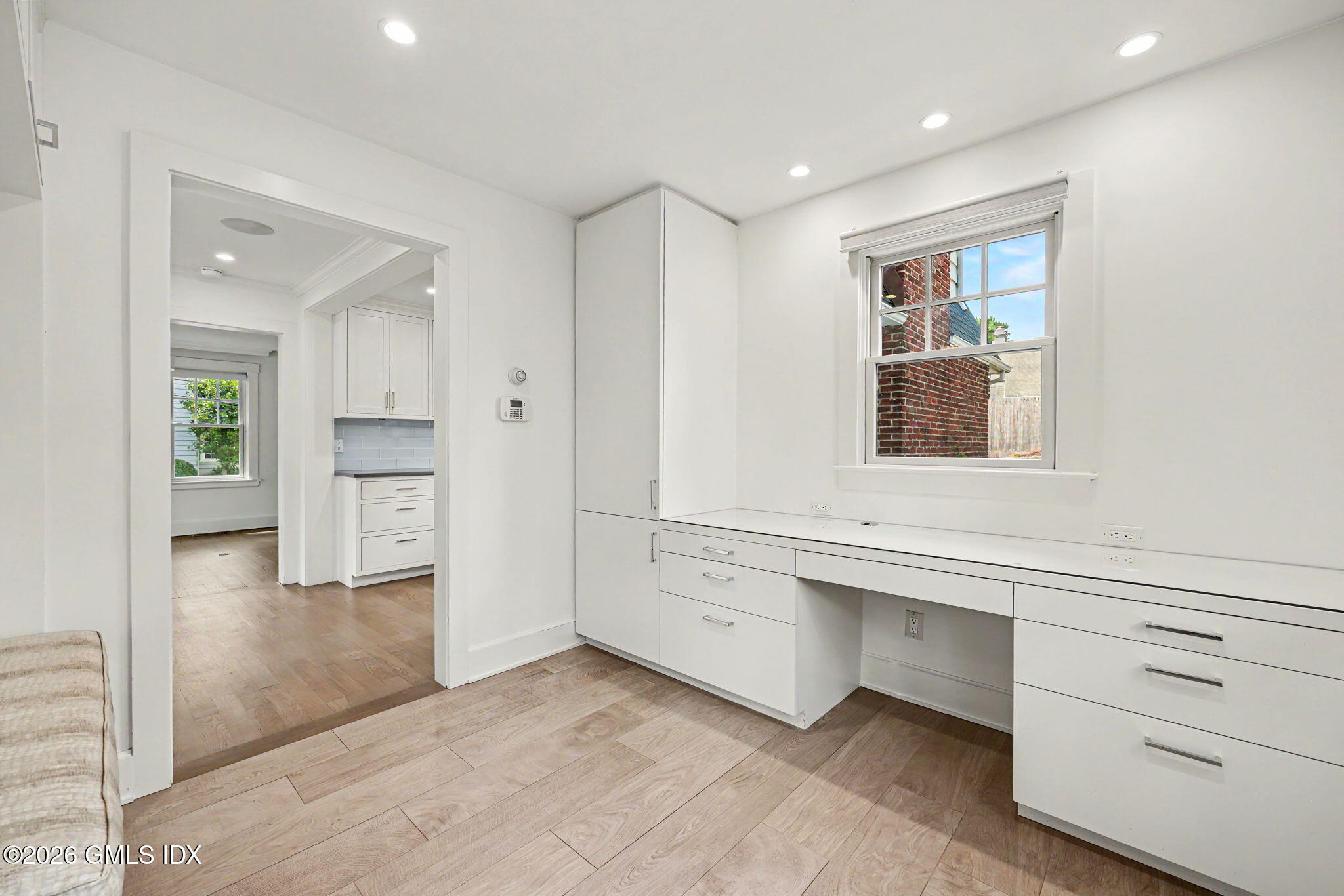 12 Rockview Drive