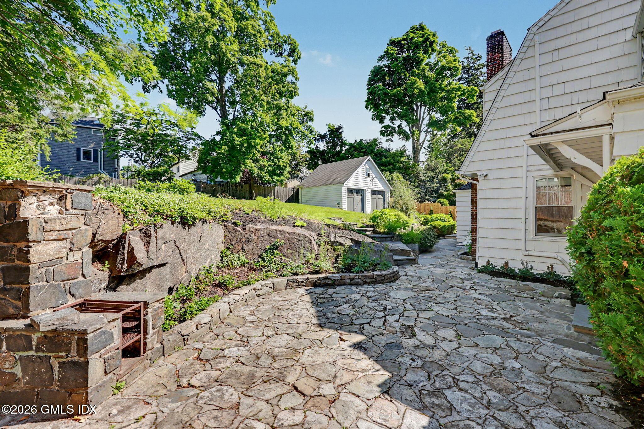 12 Rockview Drive