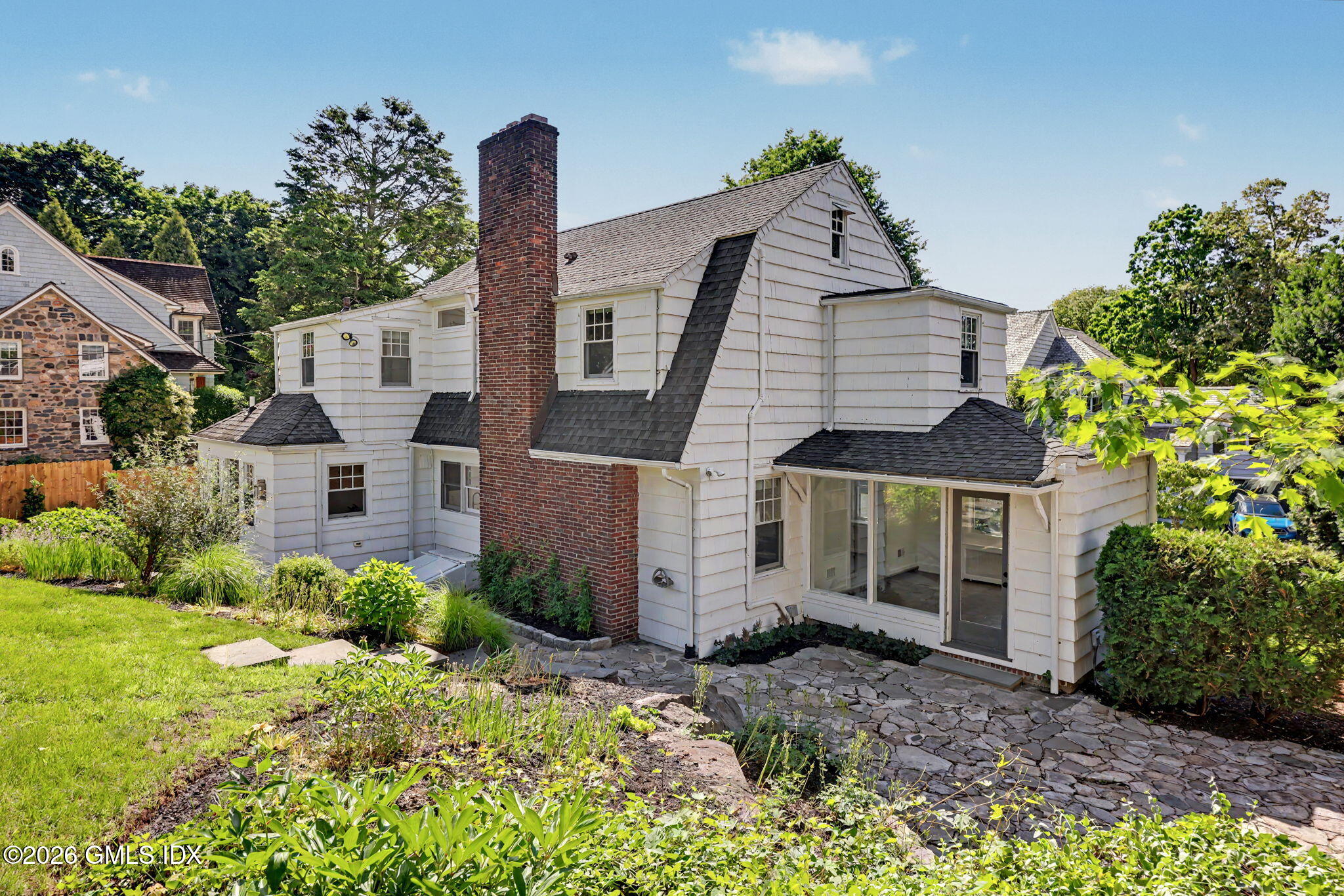12 Rockview Drive