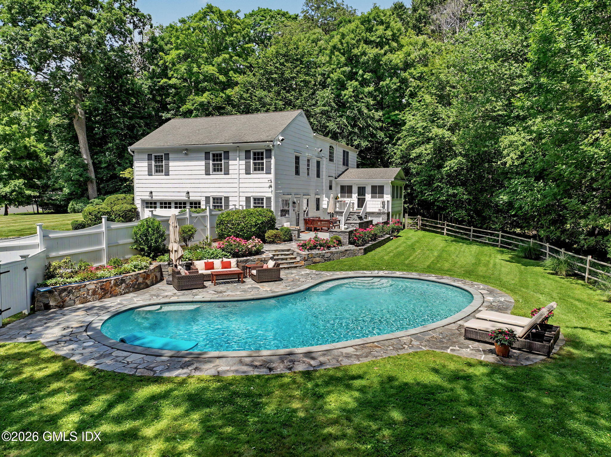 38 Byfield Lane