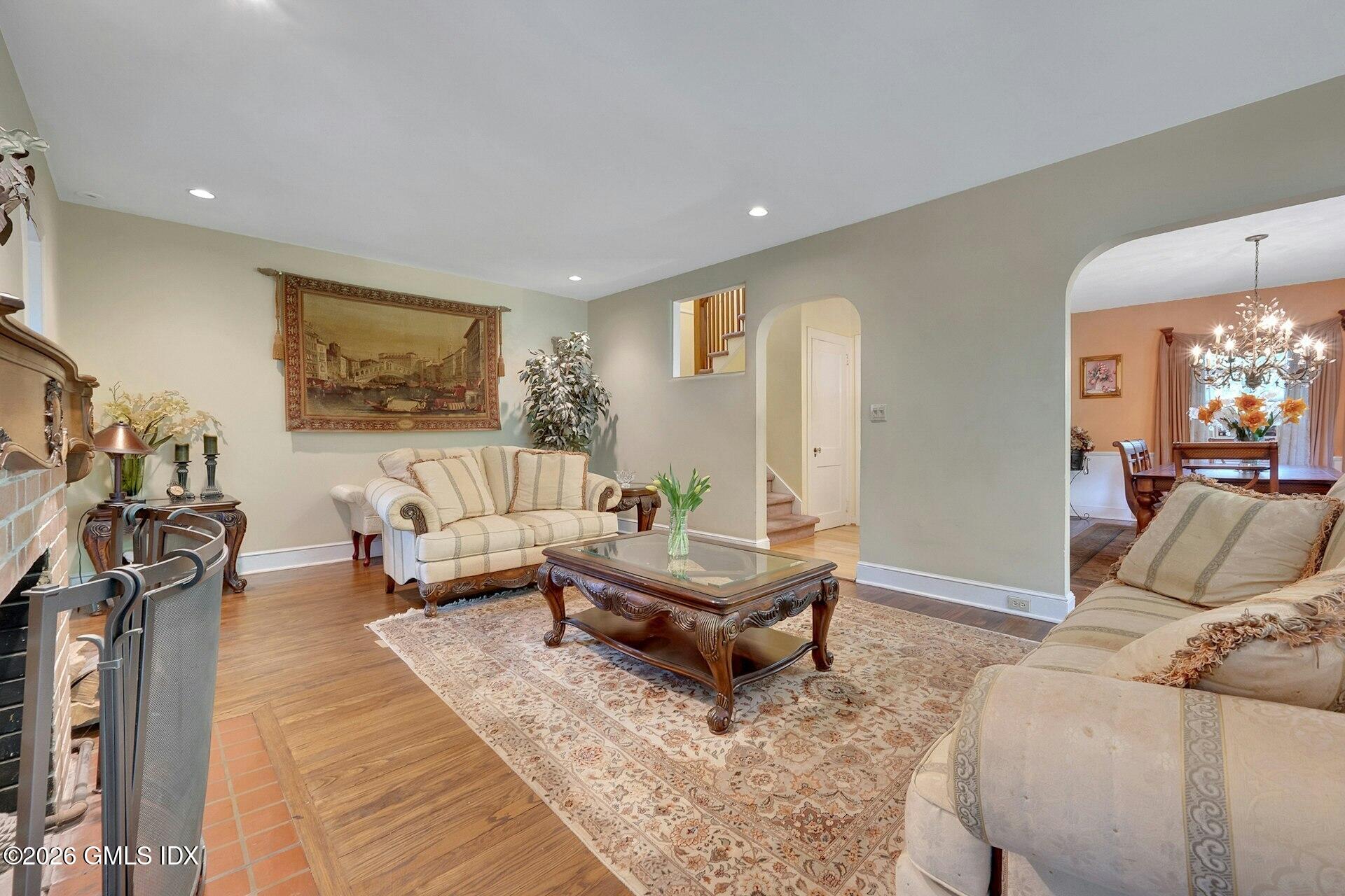 52 Center Drive