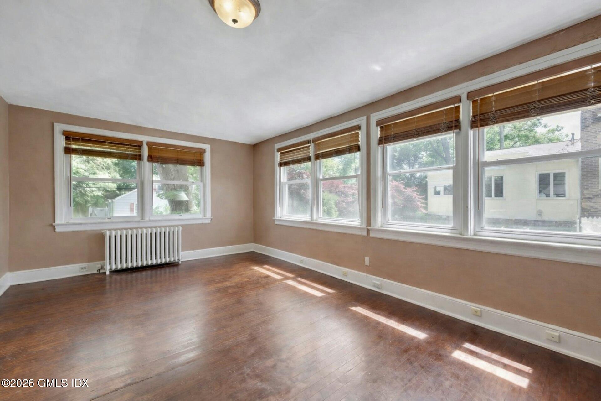 52 Center Drive