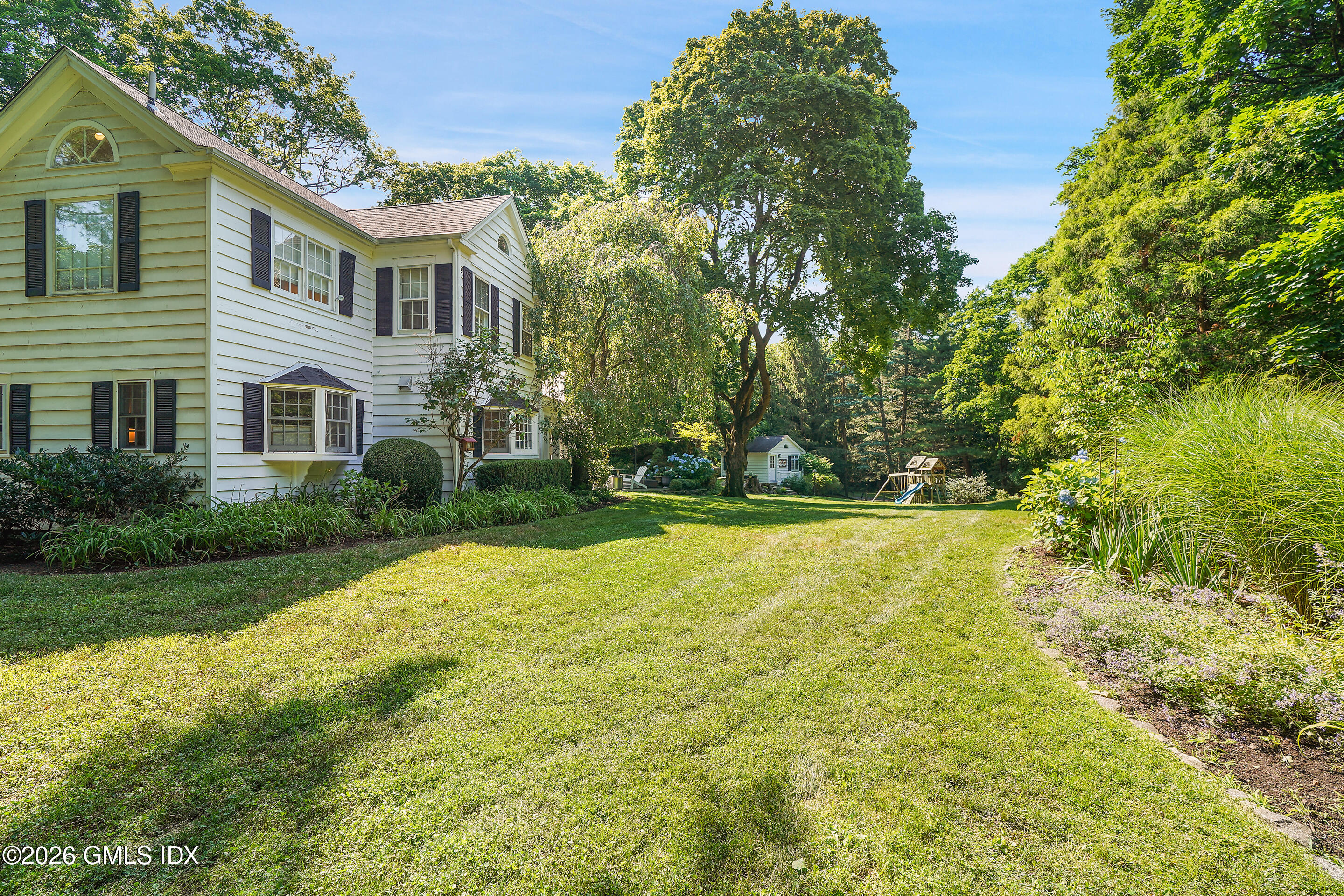 128 Weaver Street