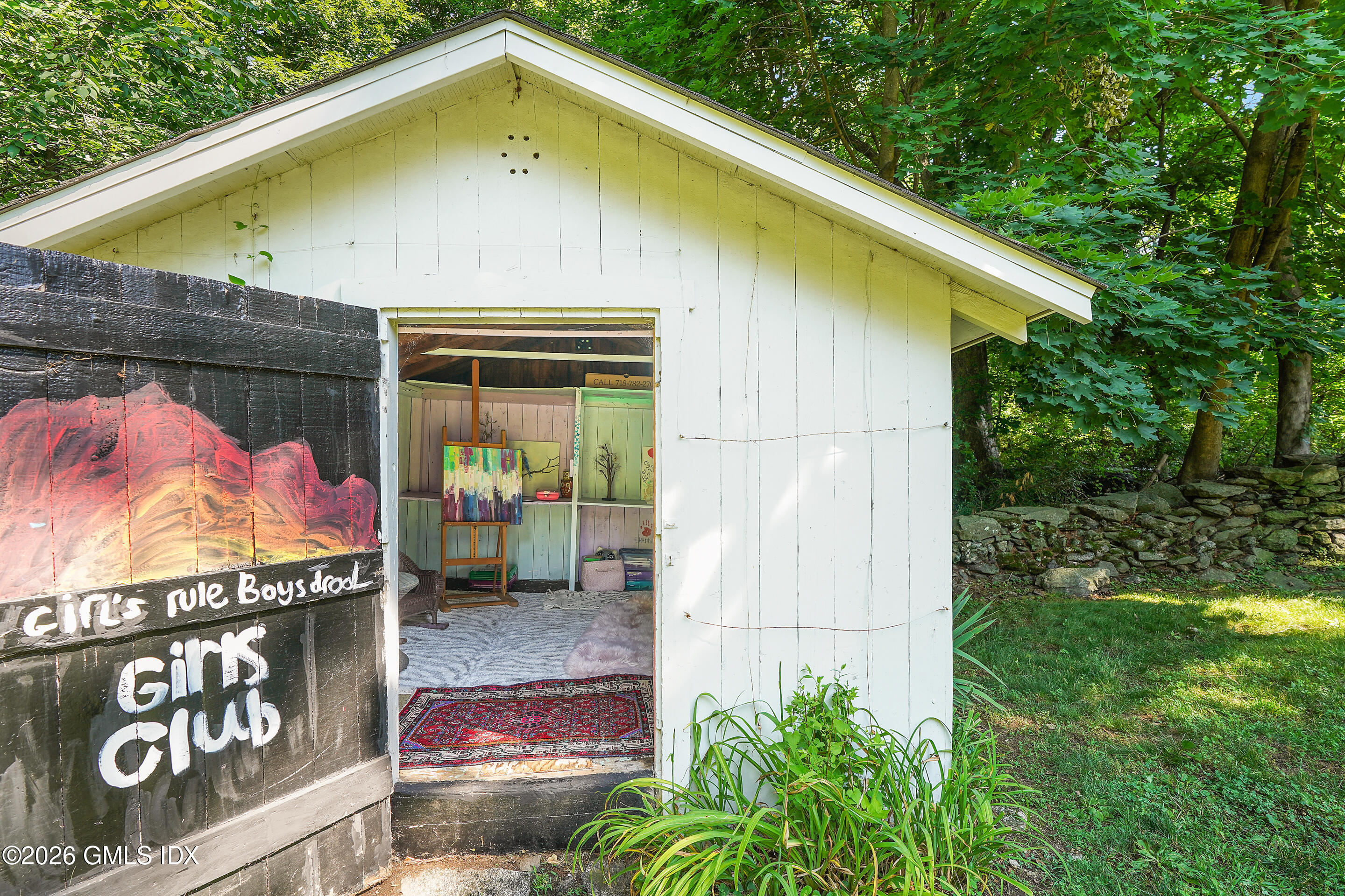 128 Weaver Street