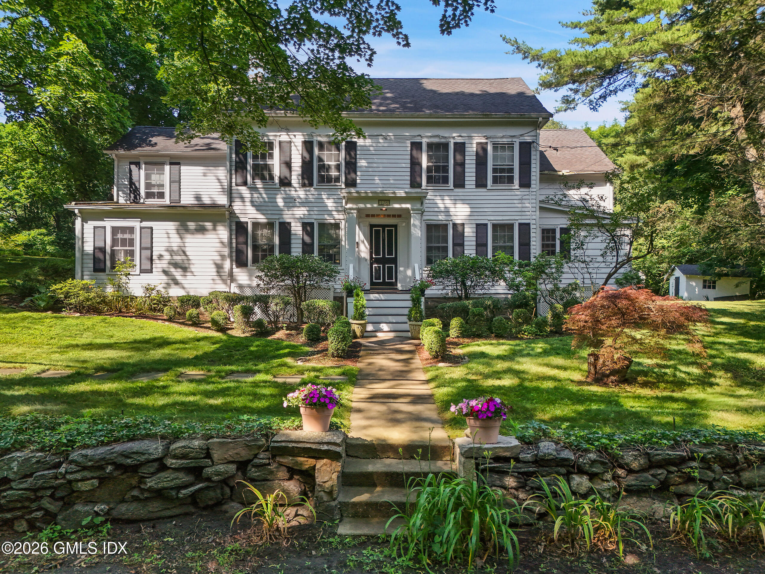 128 Weaver Street