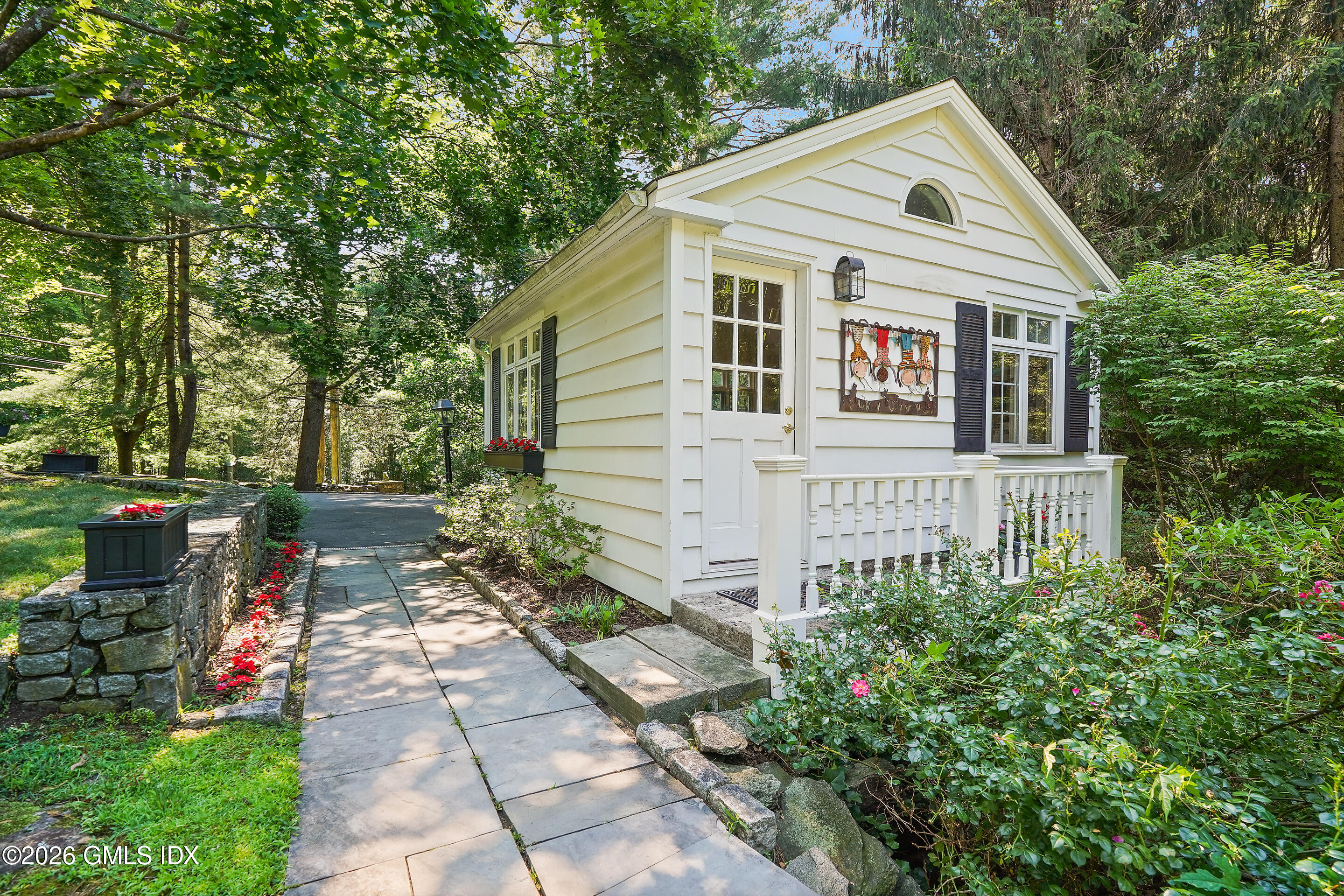 128 Weaver Street