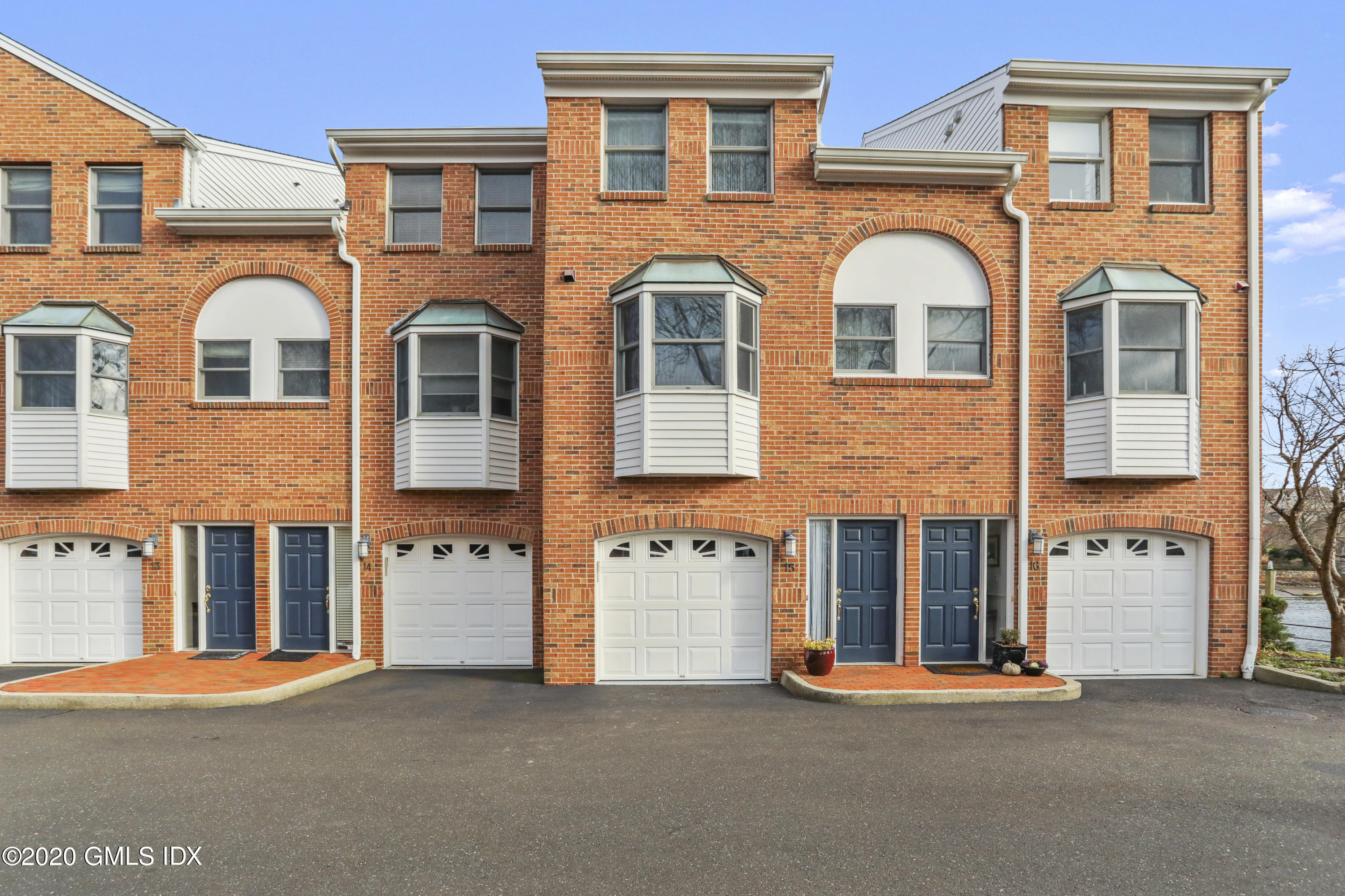 115 River Road APT 15