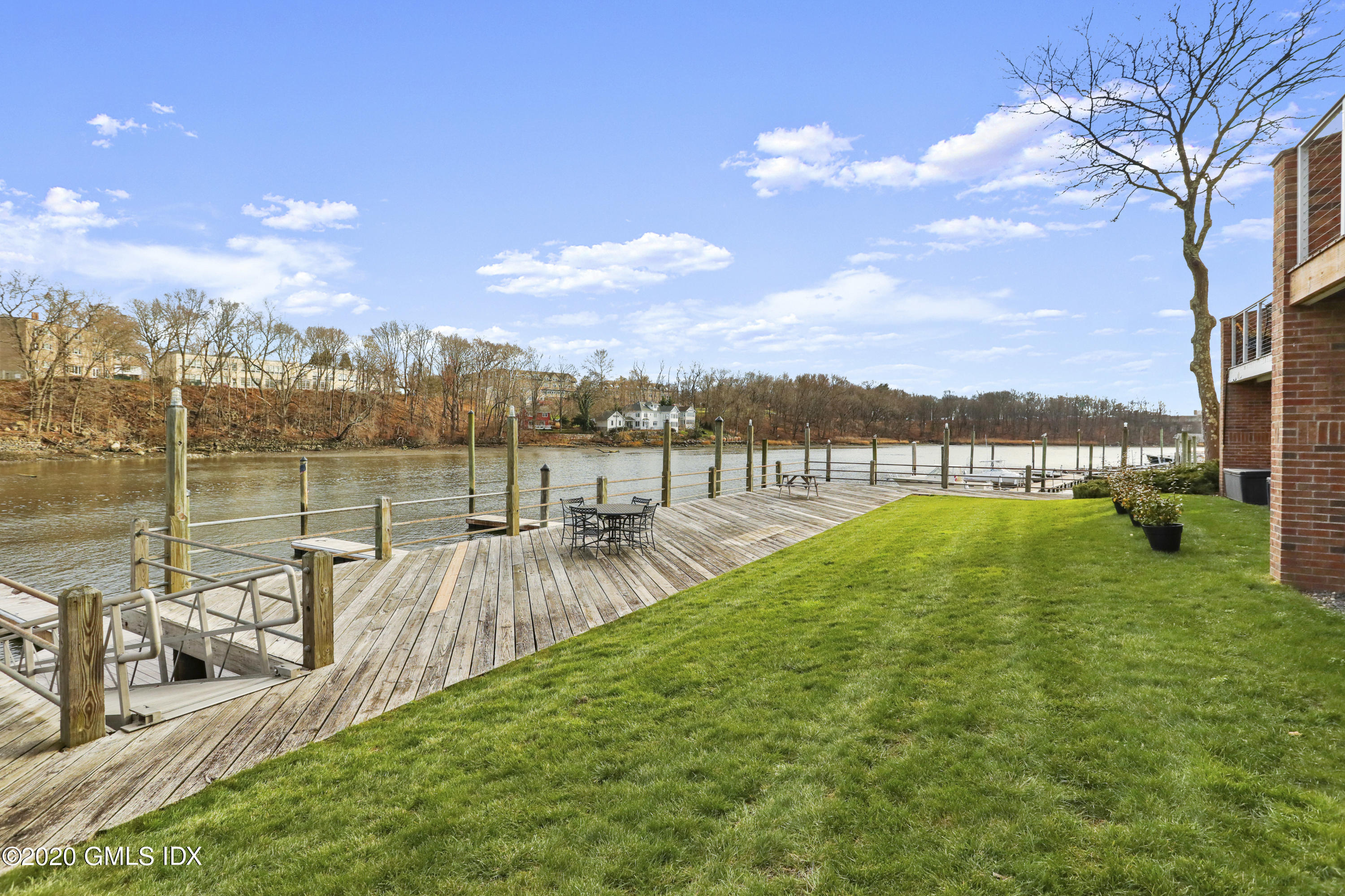 115 River Road APT 15