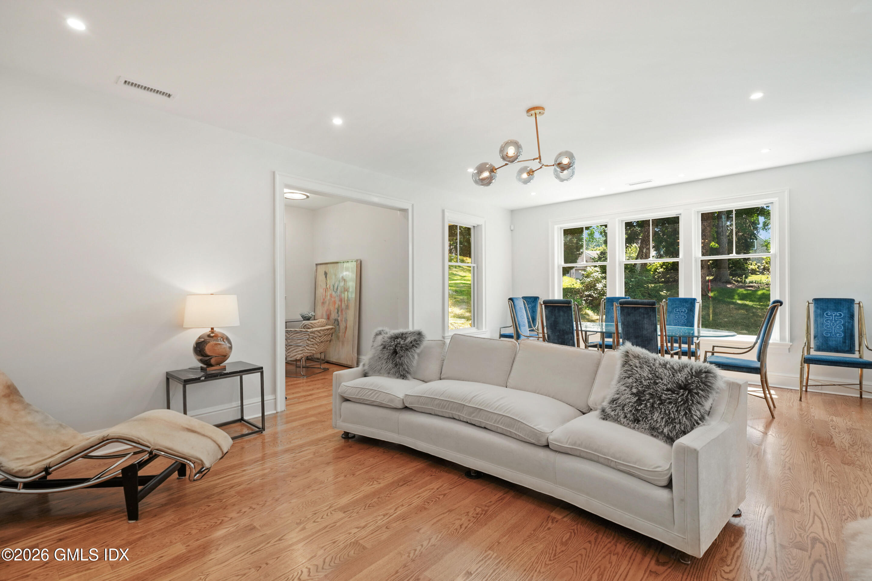 31 Meadow Wood Drive