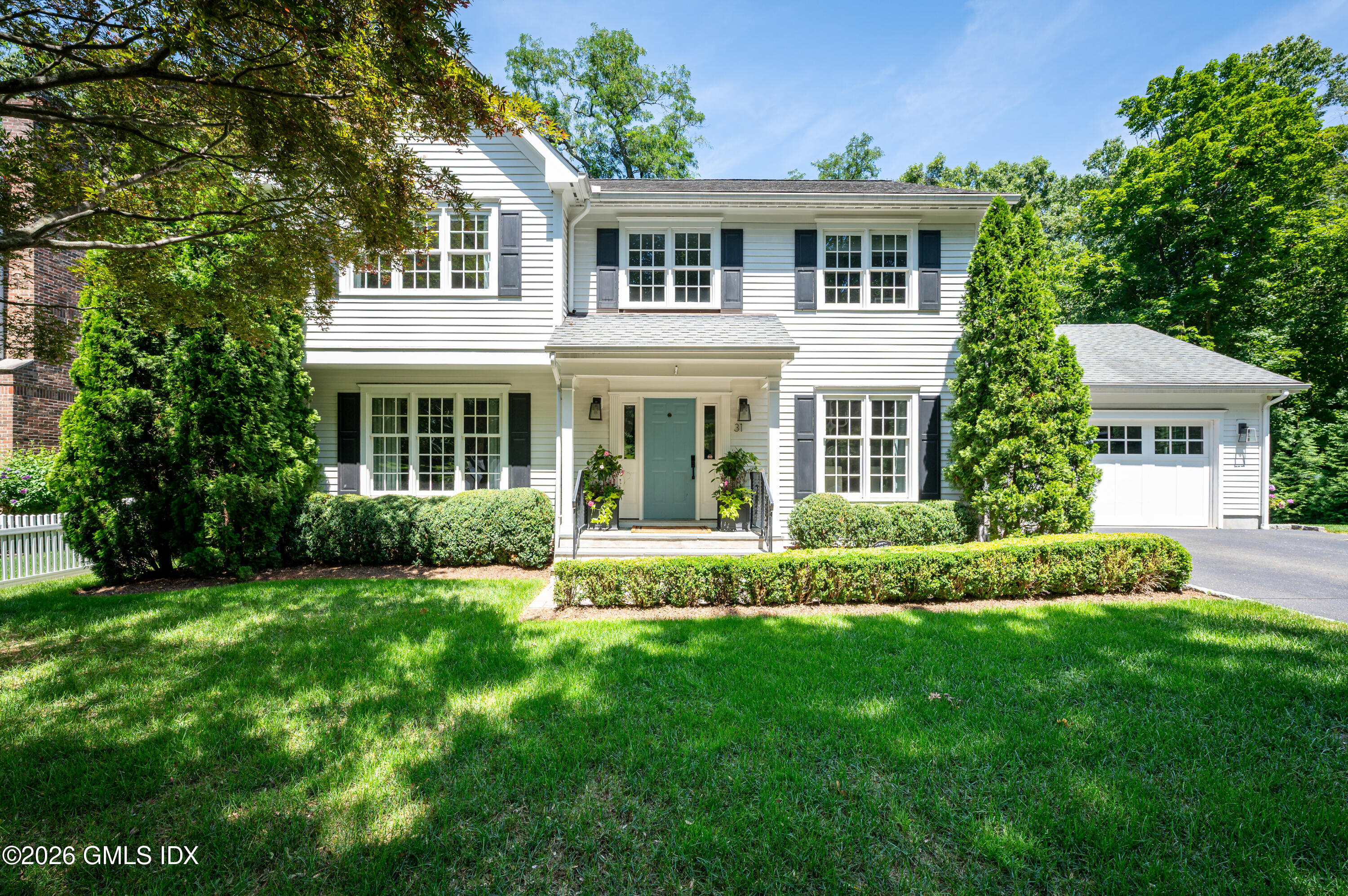 31 N Hawthorne Street