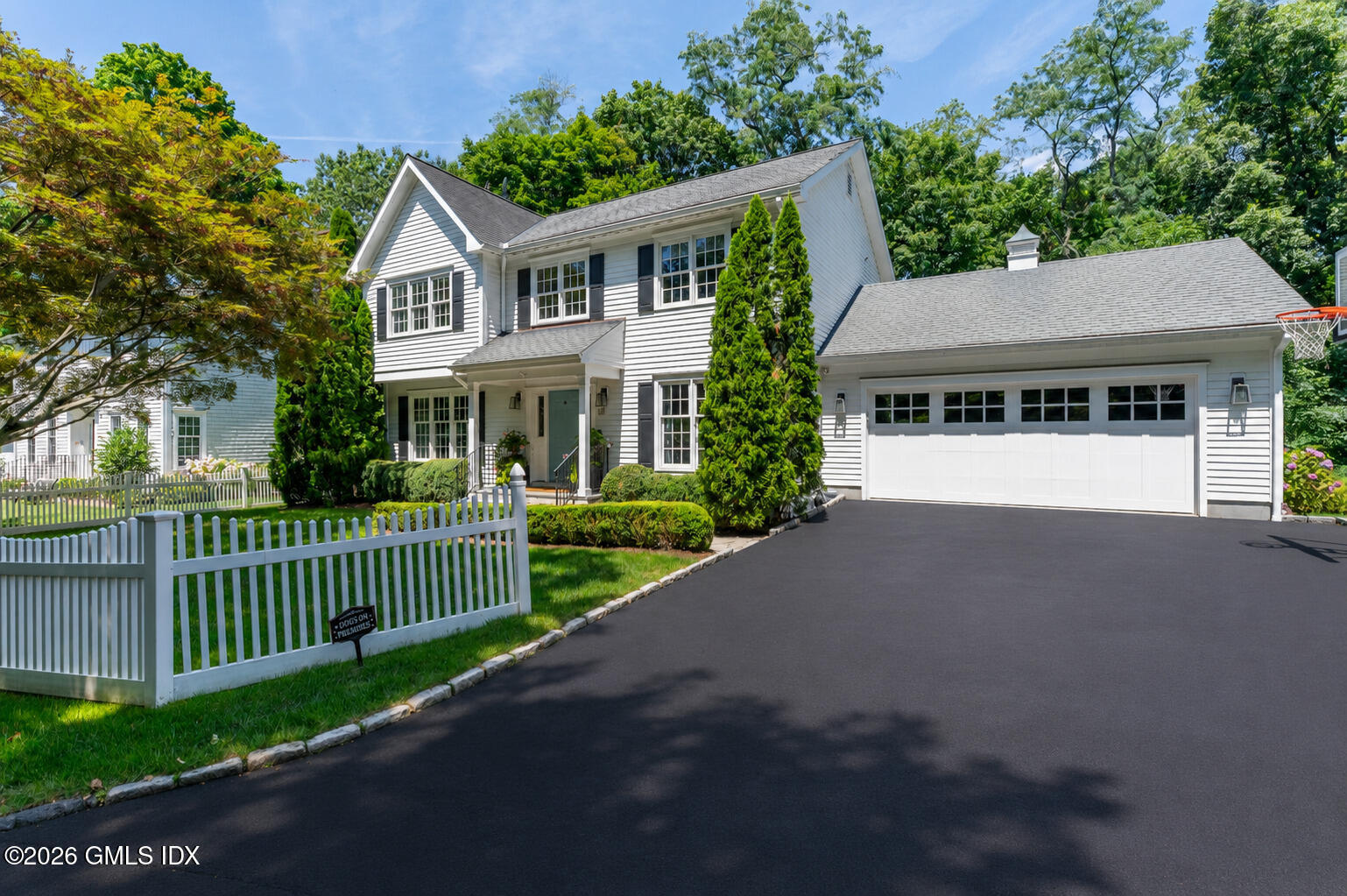 31 N Hawthorne Street