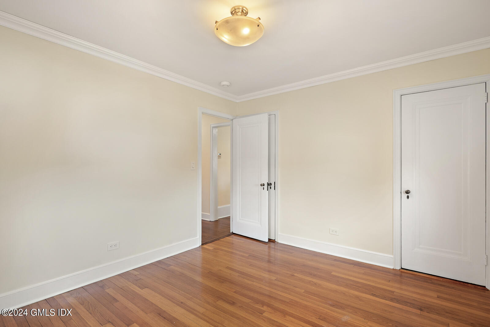 106 Henry Street A