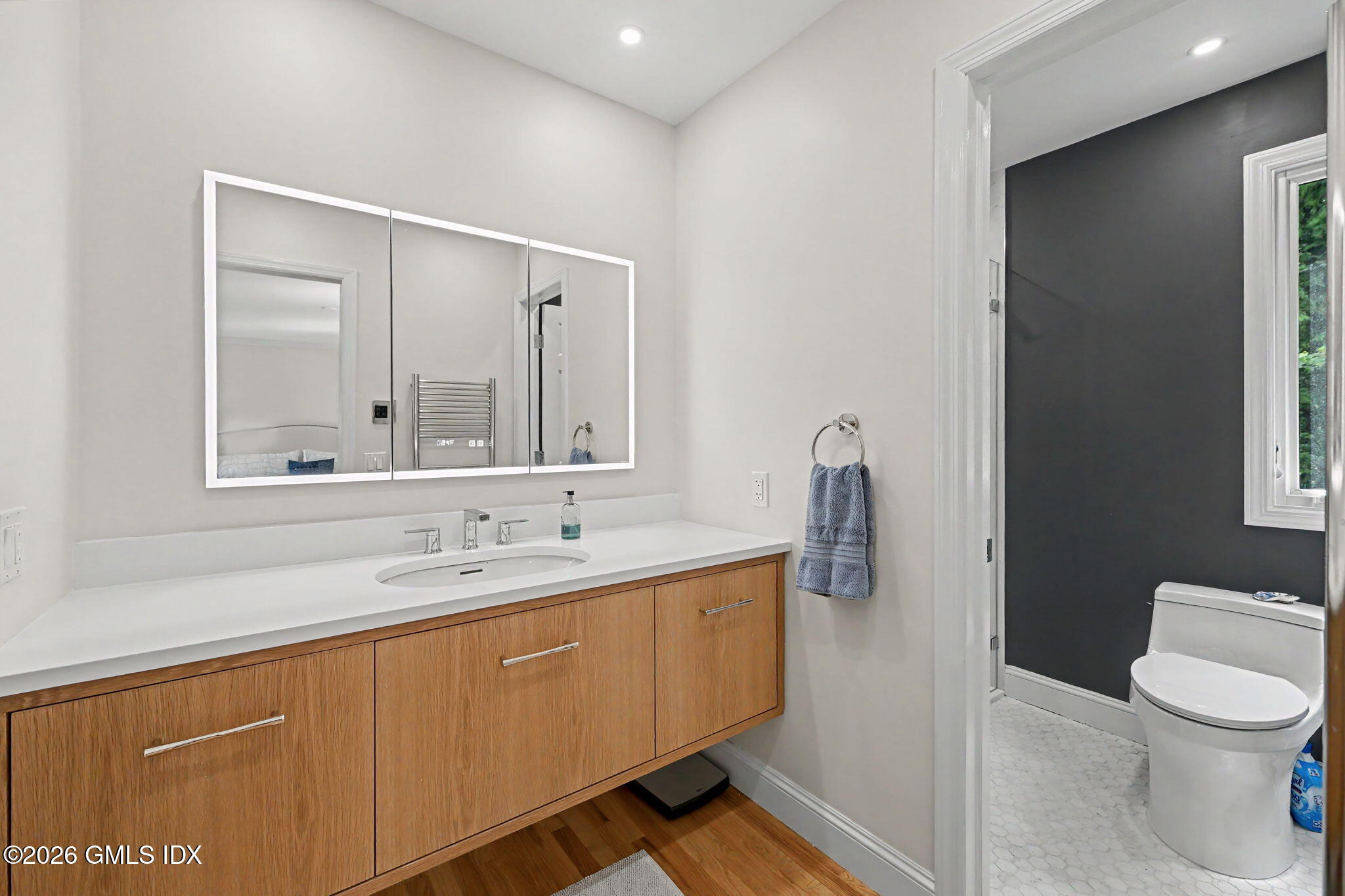 36 E Lyon Farm Drive UNIT 36
